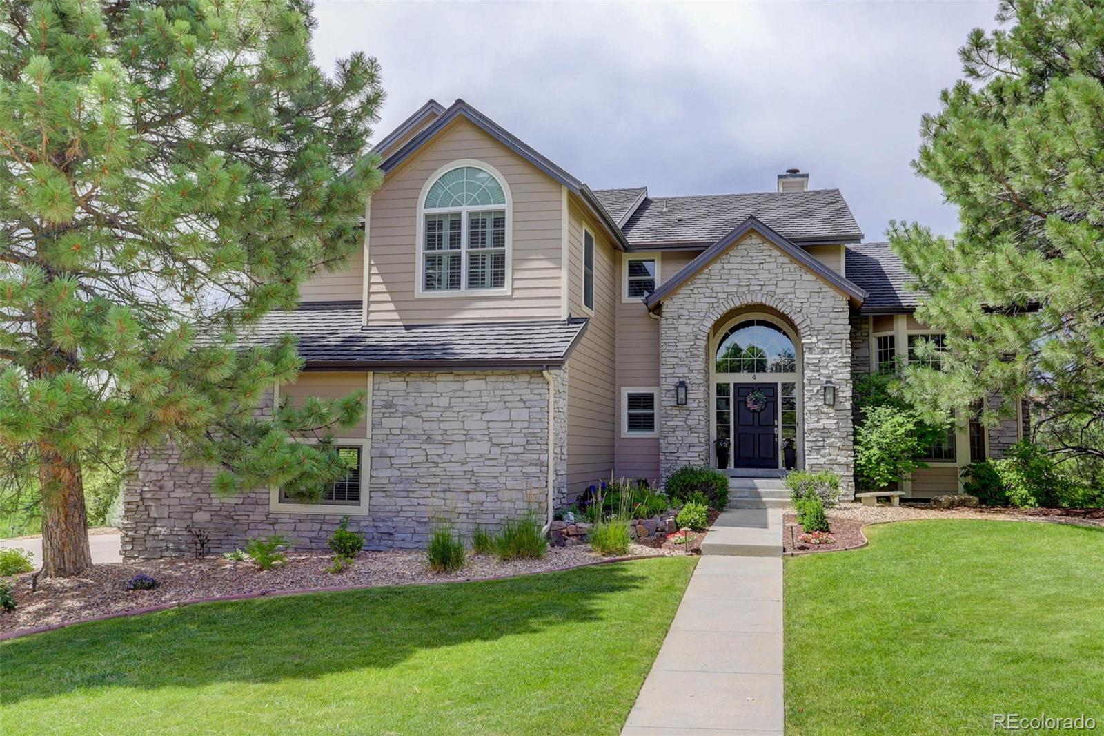 4 Red Tail Drive