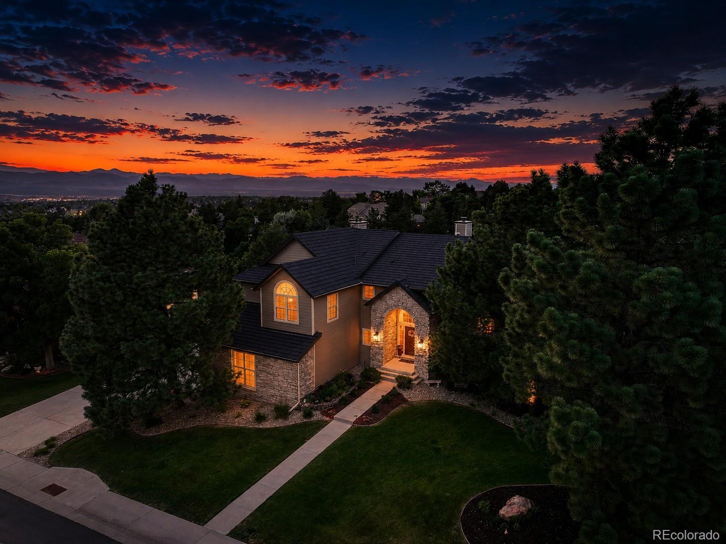 4 Red Tail Drive