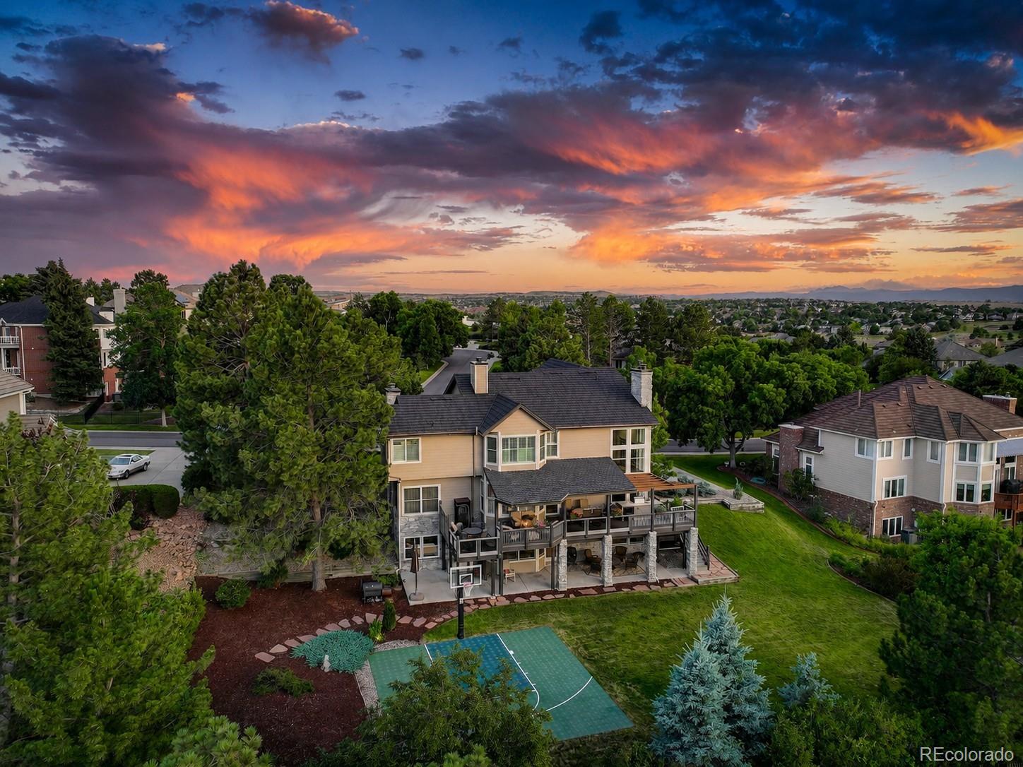 4 Red Tail Drive