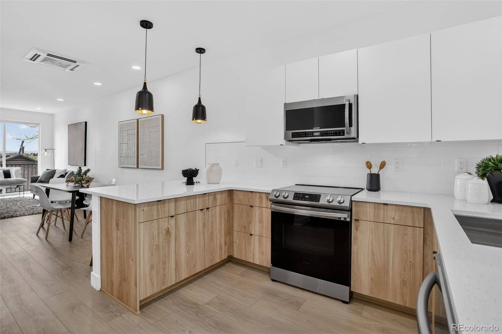 5128 W 26th Avenue Unit: 207