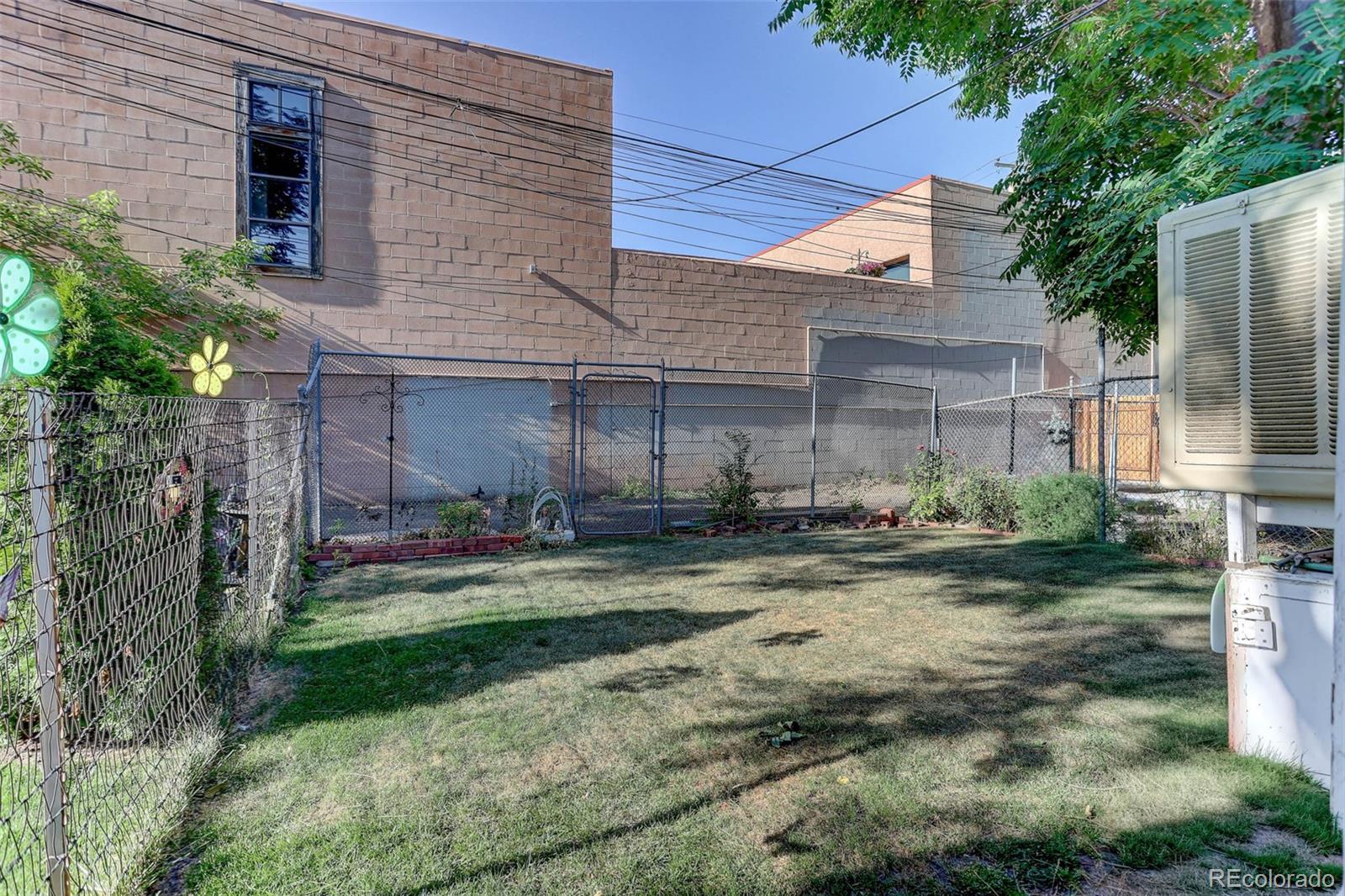 916 W 9th Avenue