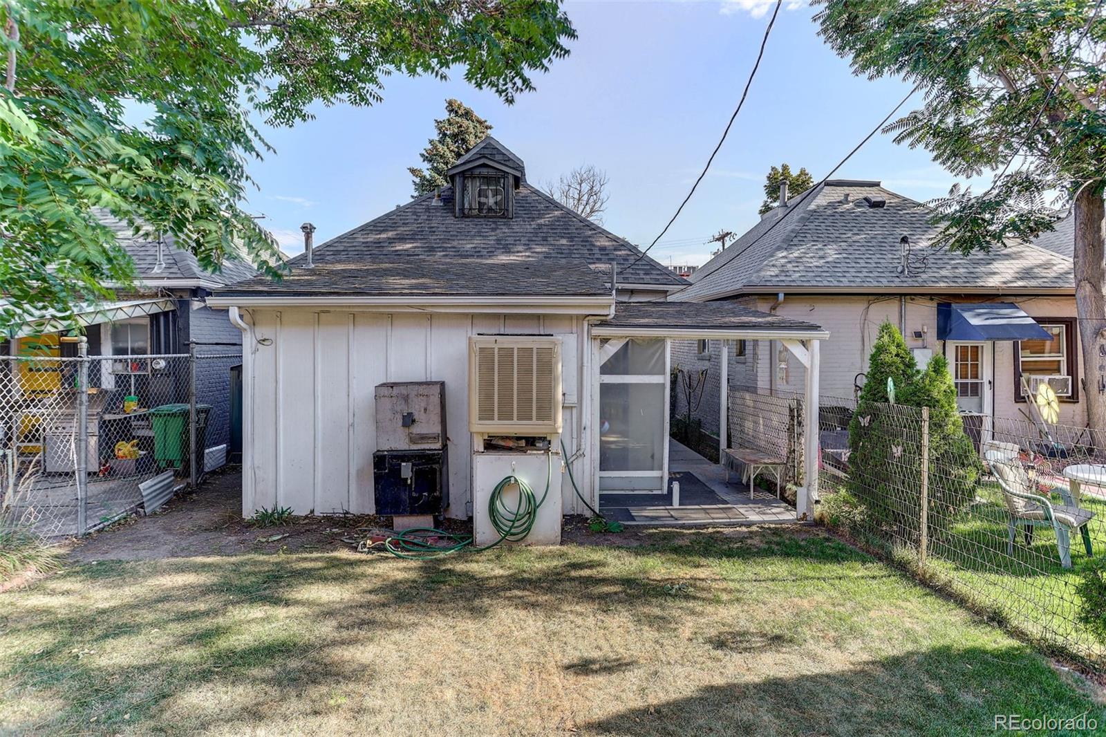 916 W 9th Avenue