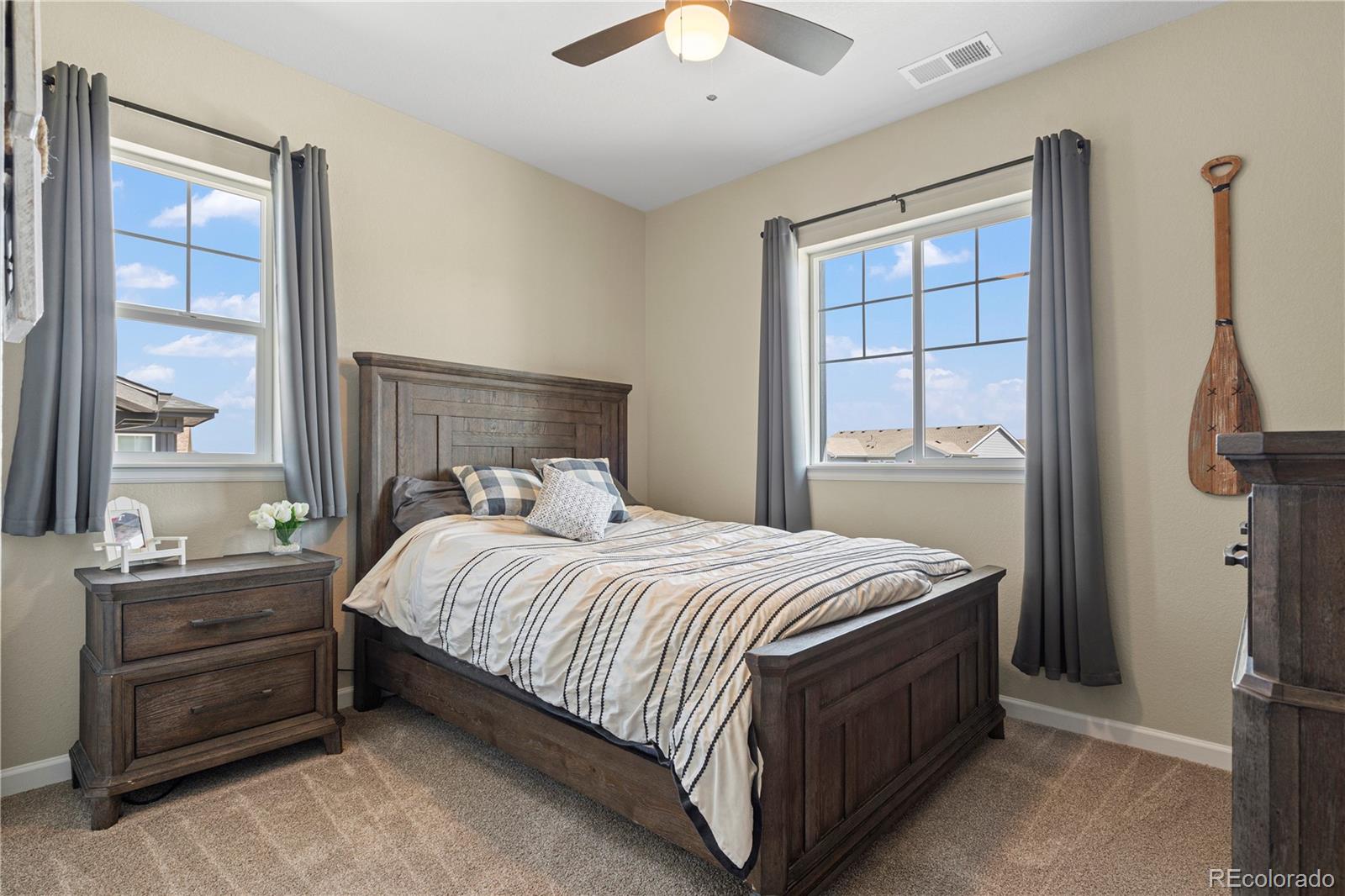 7153 S Waterloo Way