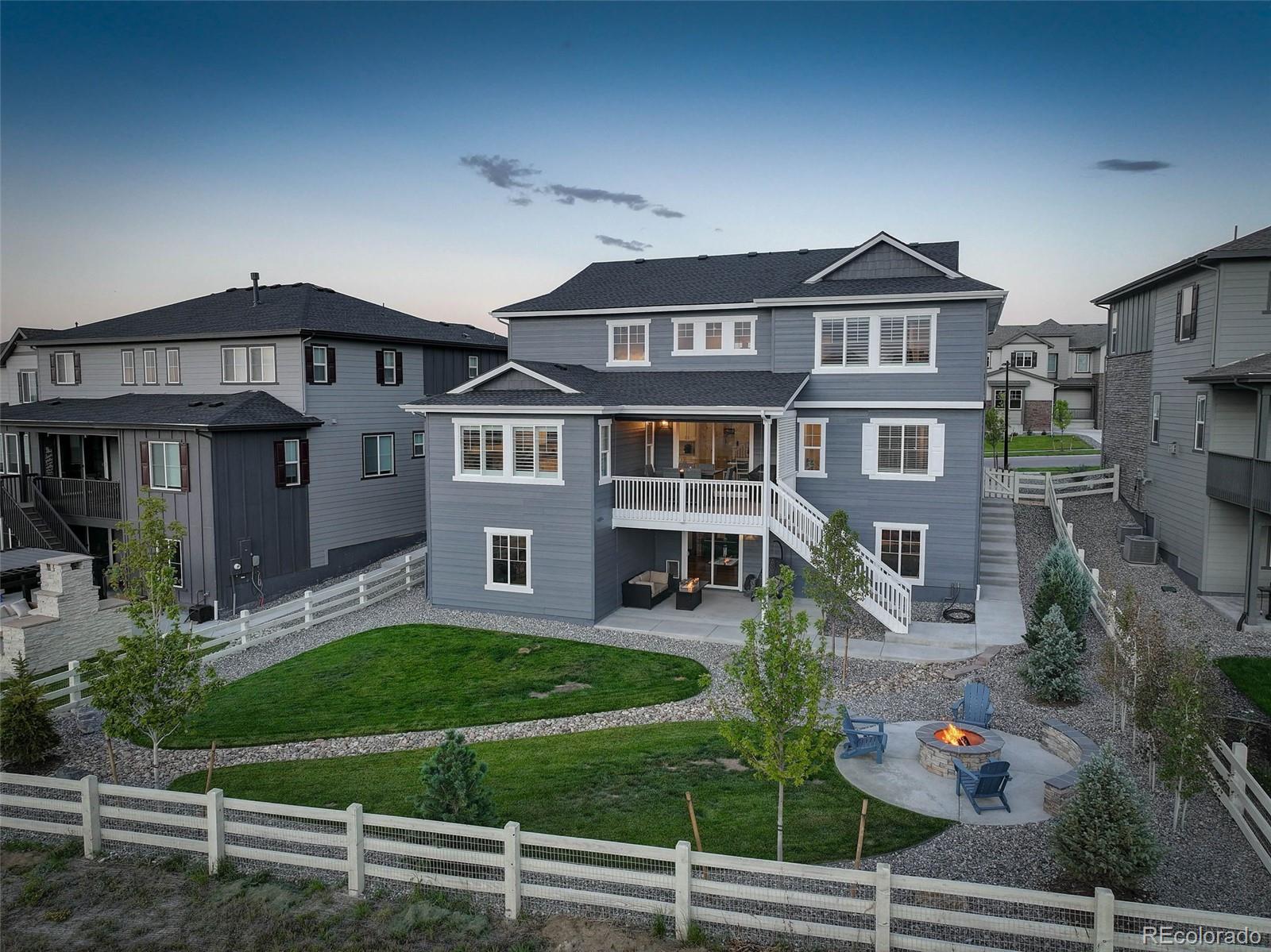 7153 S Waterloo Way