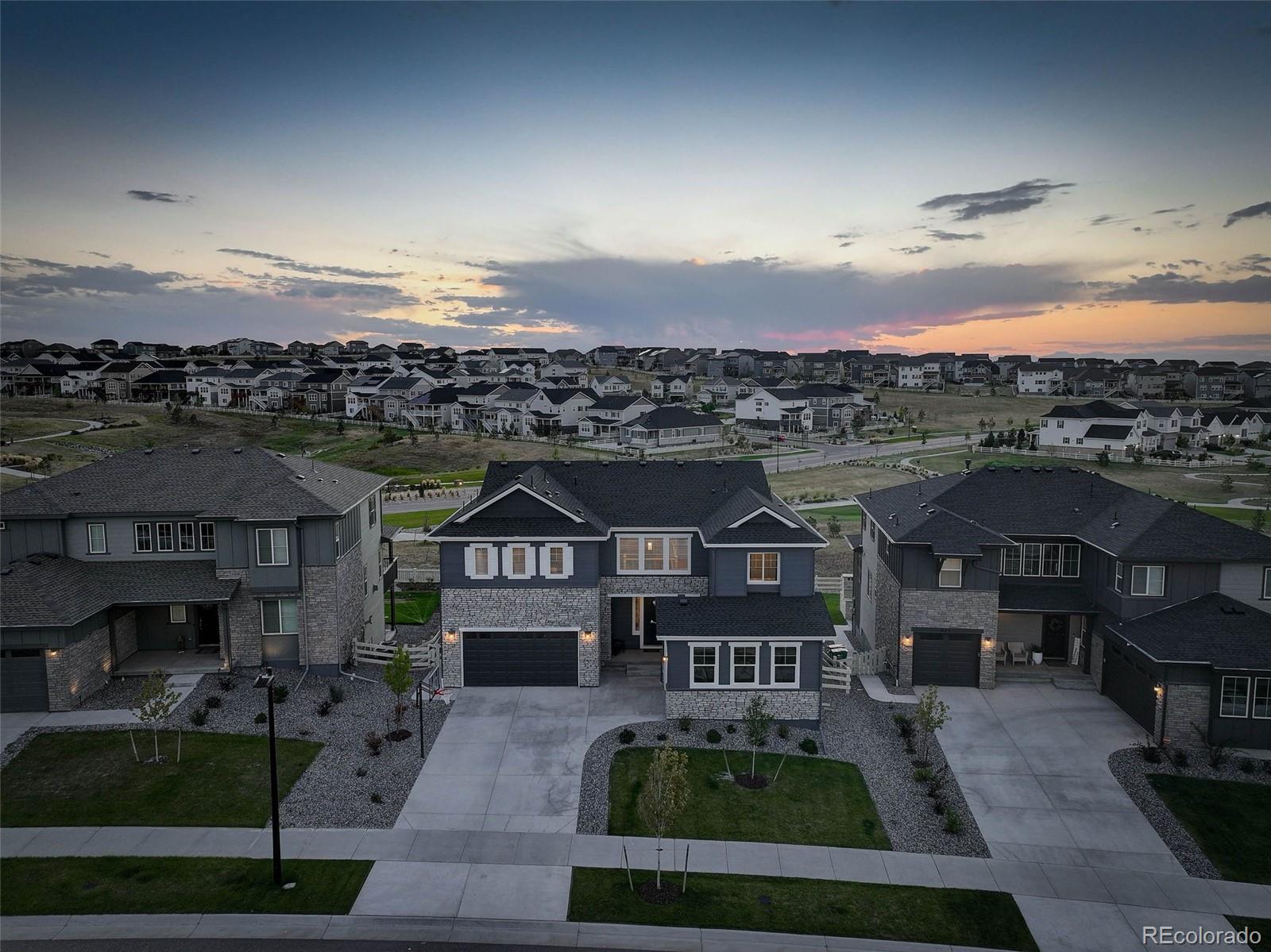 7153 S Waterloo Way