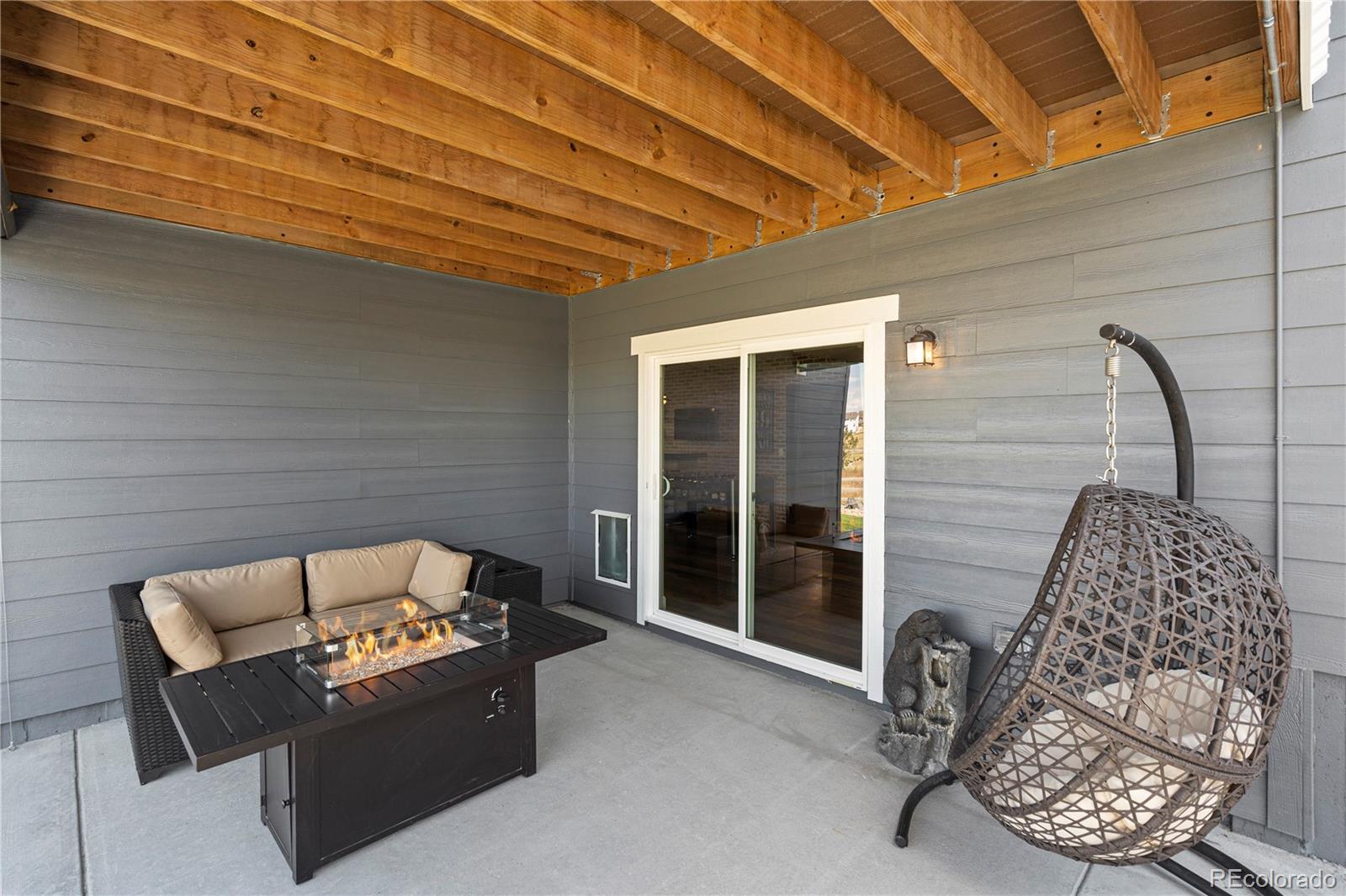 7153 S Waterloo Way