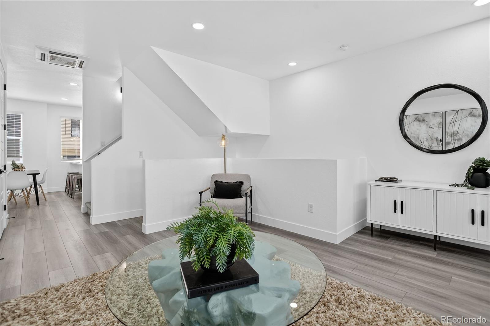 5128 W 26th Avenue Unit: 102