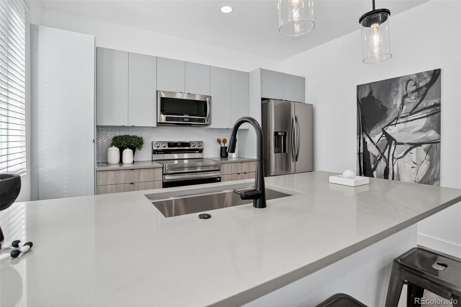 5128 W 26th Avenue Unit: 102