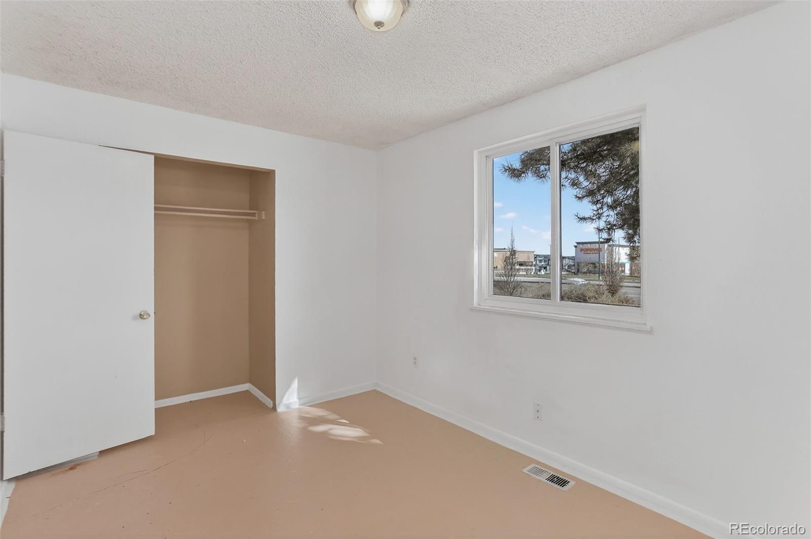 2117 S Wadsworth Boulevard