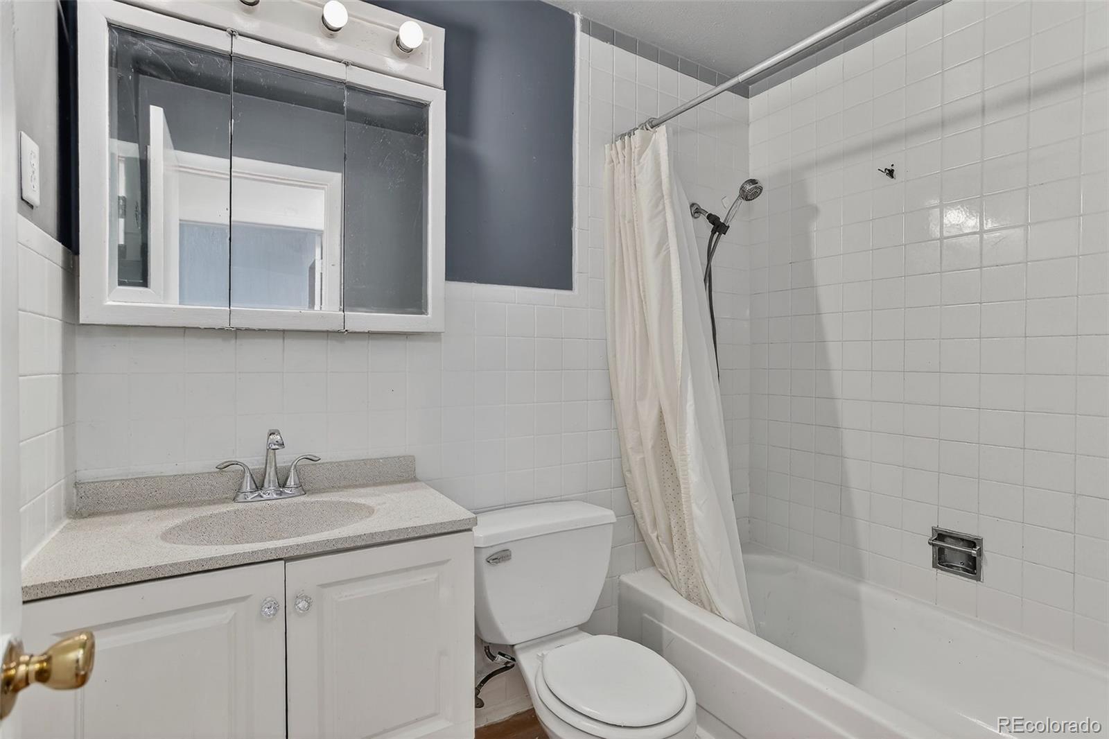 2117 S Wadsworth Boulevard