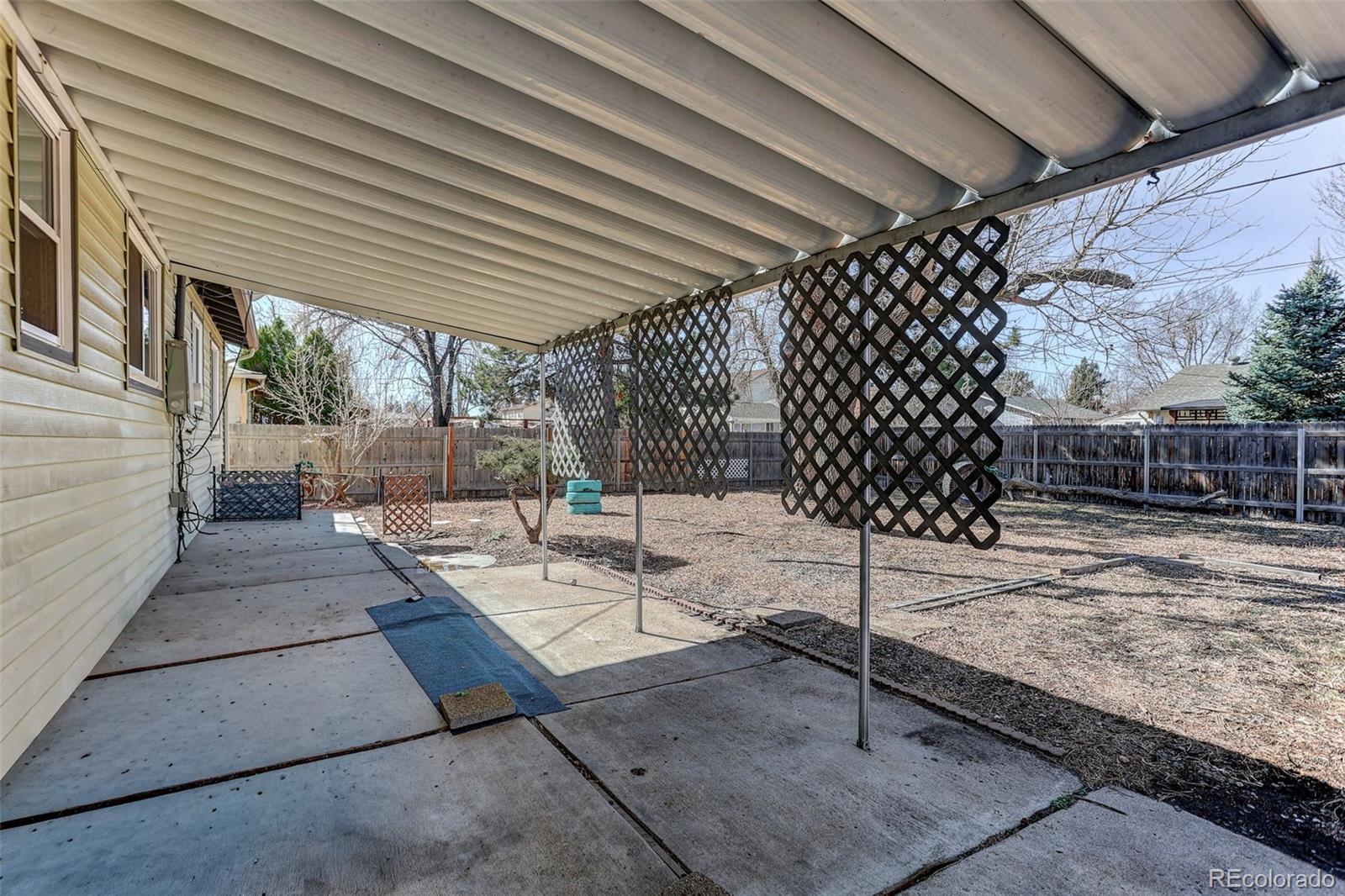 2117 S Wadsworth Boulevard