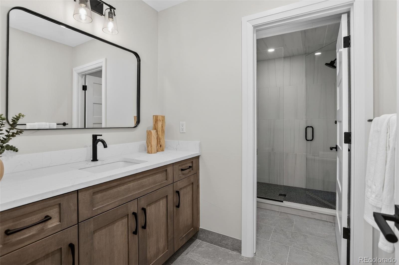 1295 S Garfield Street