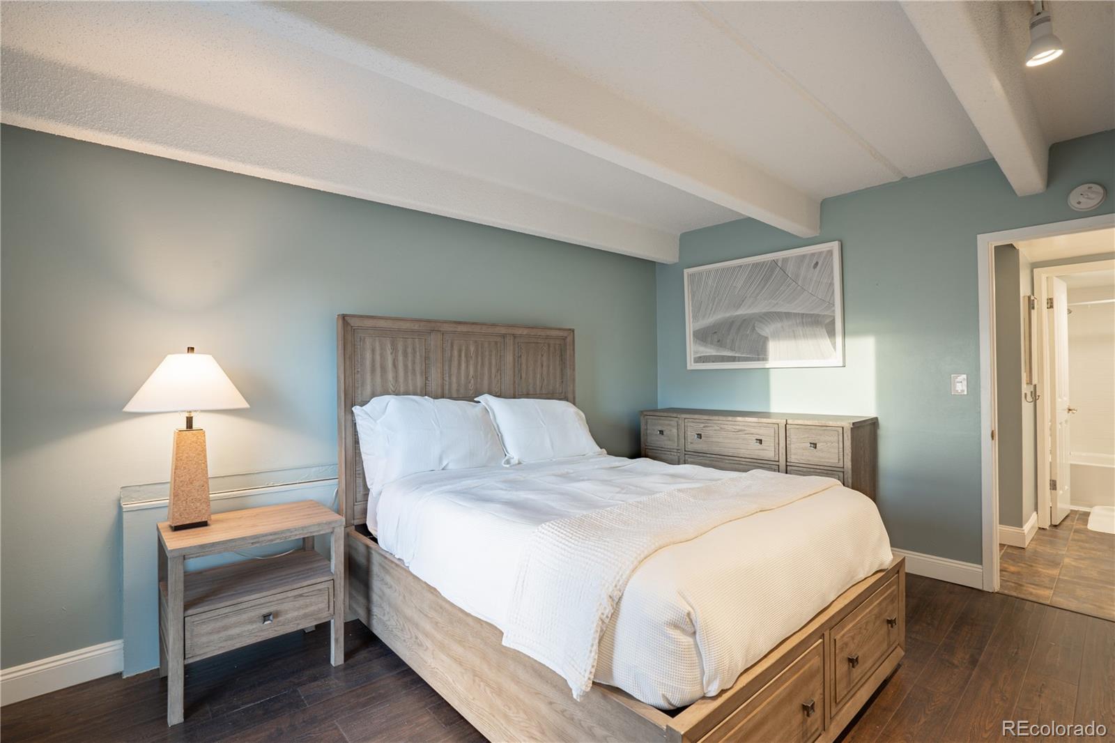 1255 N Ogden Street Unit: 305
