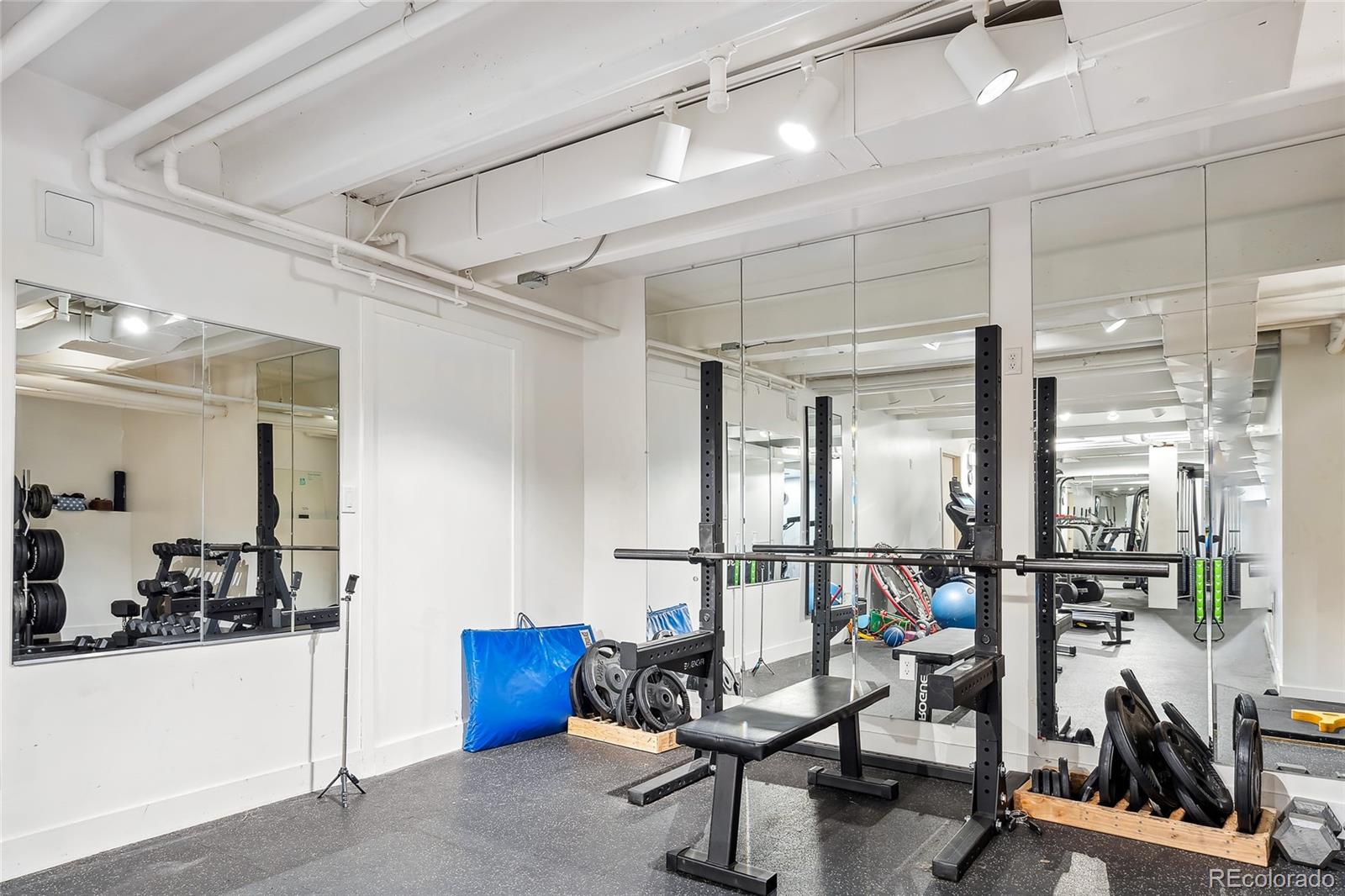 1255 N Ogden Street Unit: 305