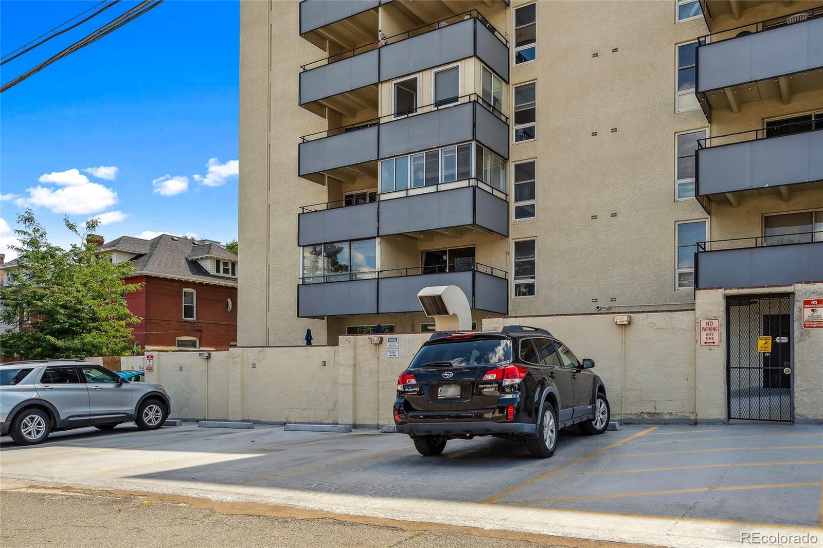 1255 N Ogden Street Unit: 305