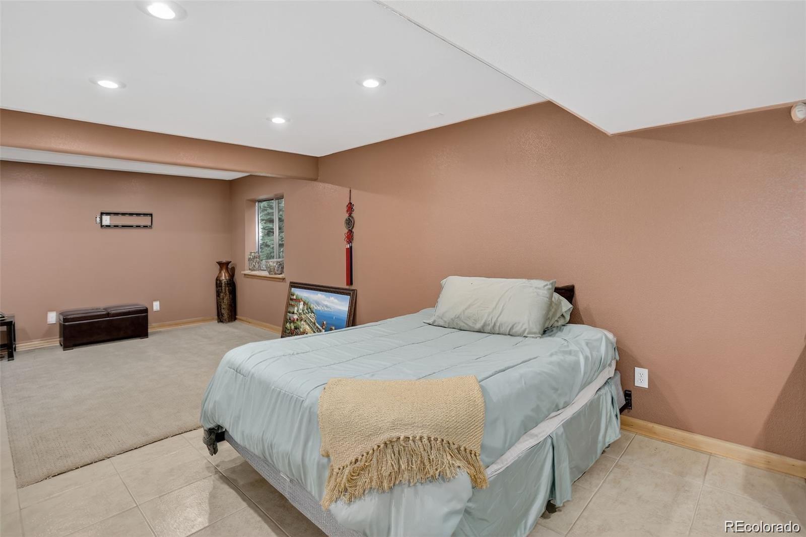 1131 S Chester Court