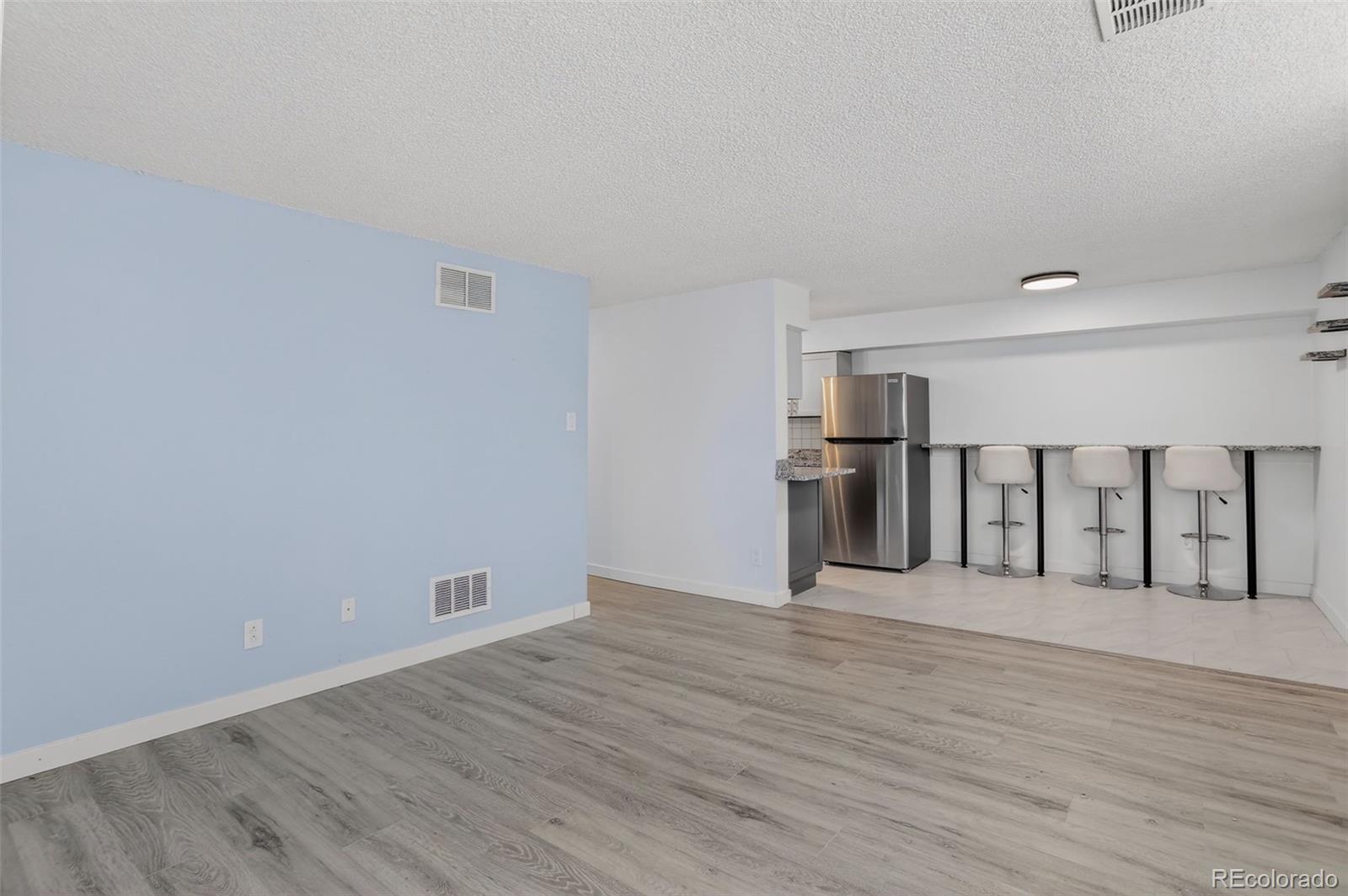 7335 E Quincy Avenue Unit: 104