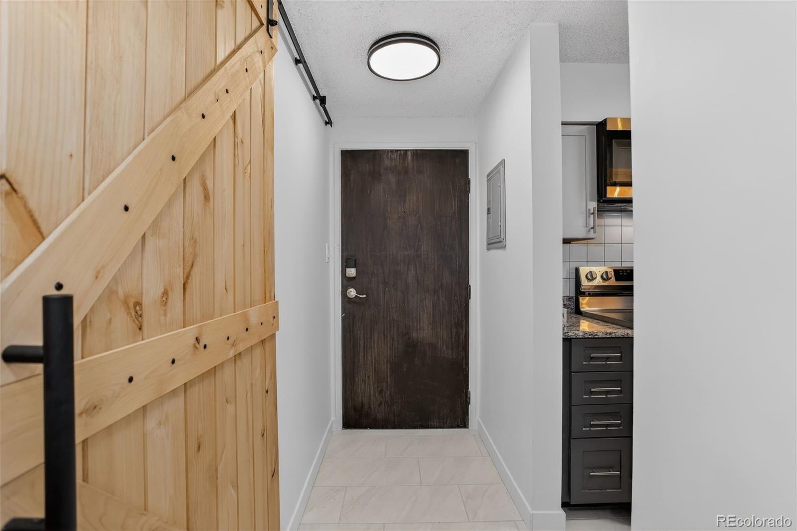 7335 E Quincy Avenue Unit: 104