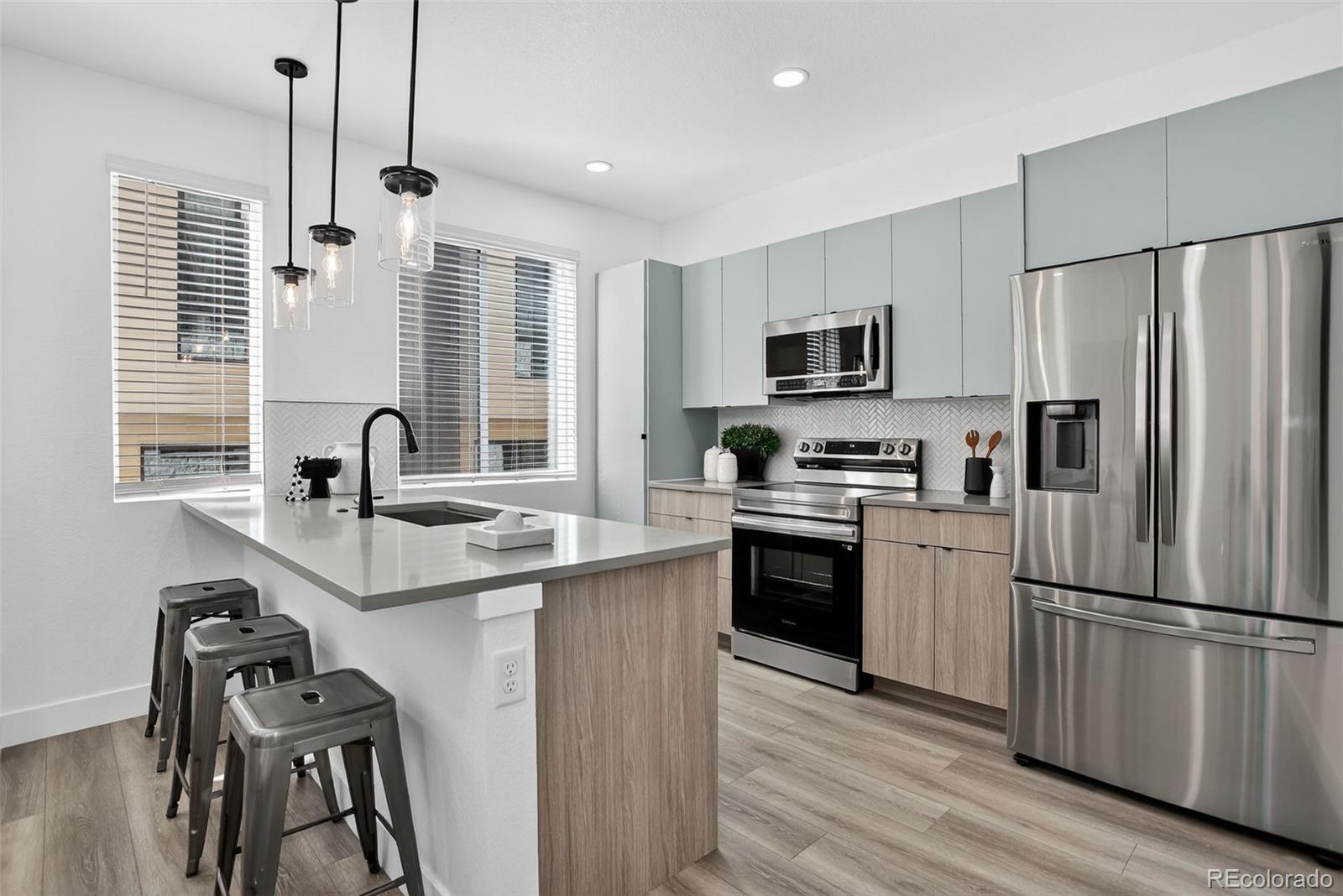 5128 W 26th Avenue Unit: 102