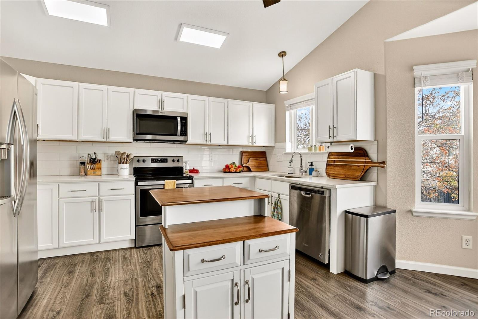 5491 S Versailles Street