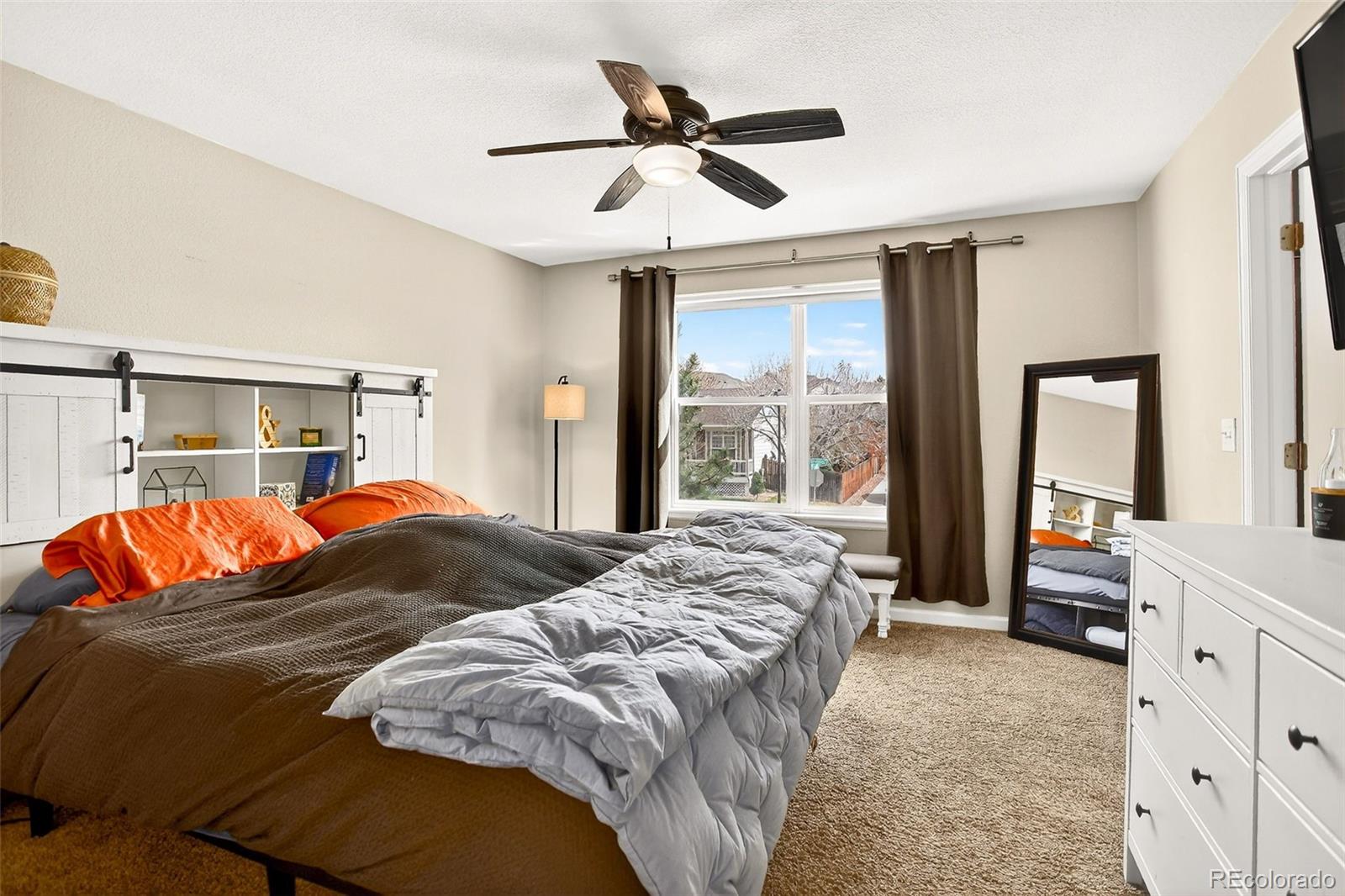 5491 S Versailles Street