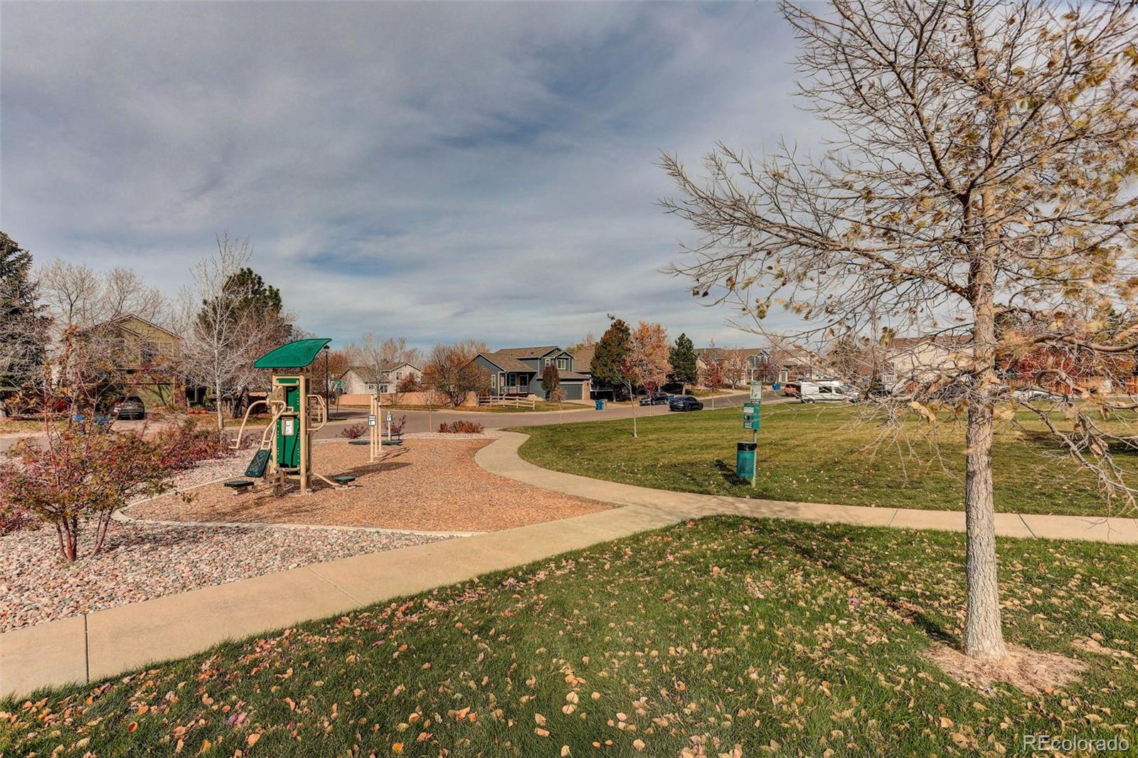 5491 S Versailles Street