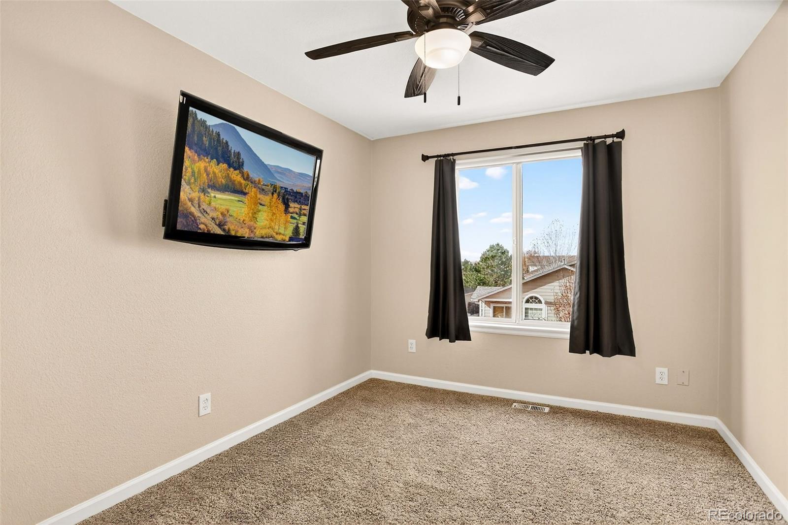 5491 S Versailles Street