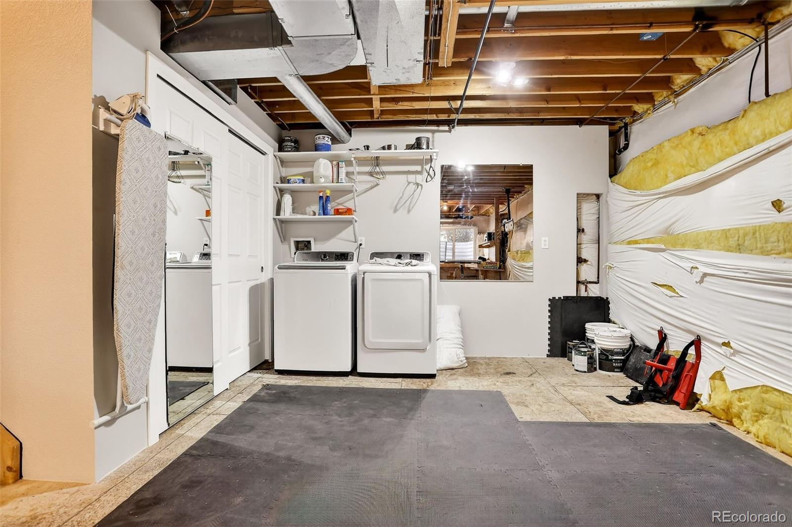 5491 S Versailles Street