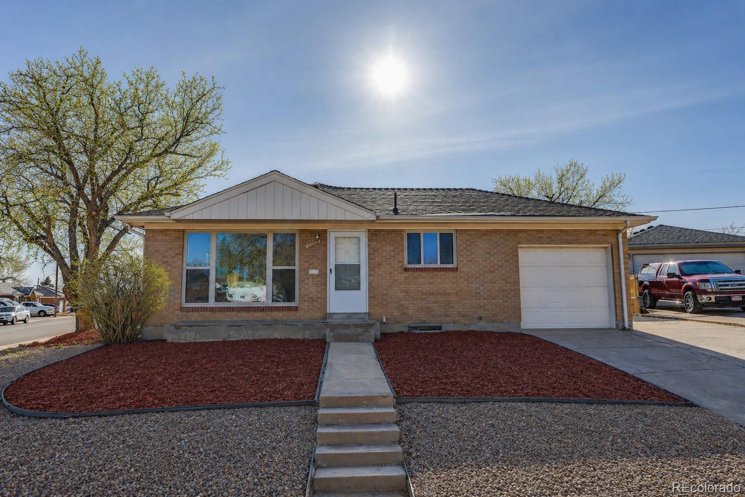 1502 E 110th Place