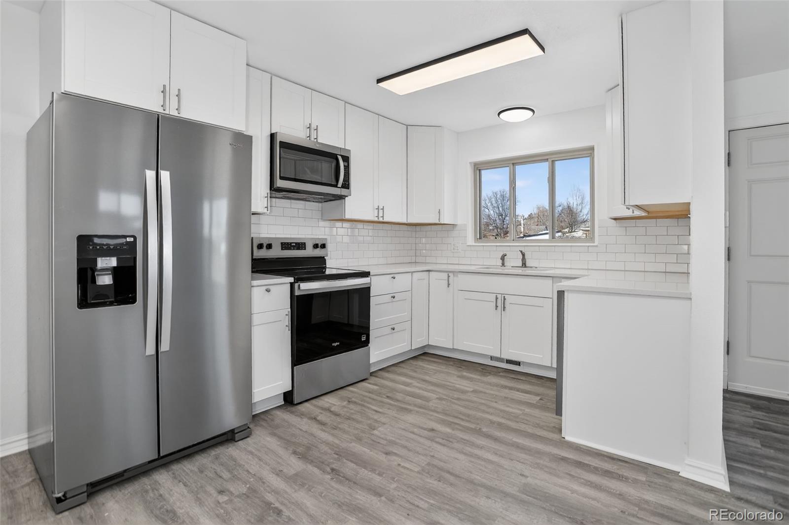 1502 E 110th Place