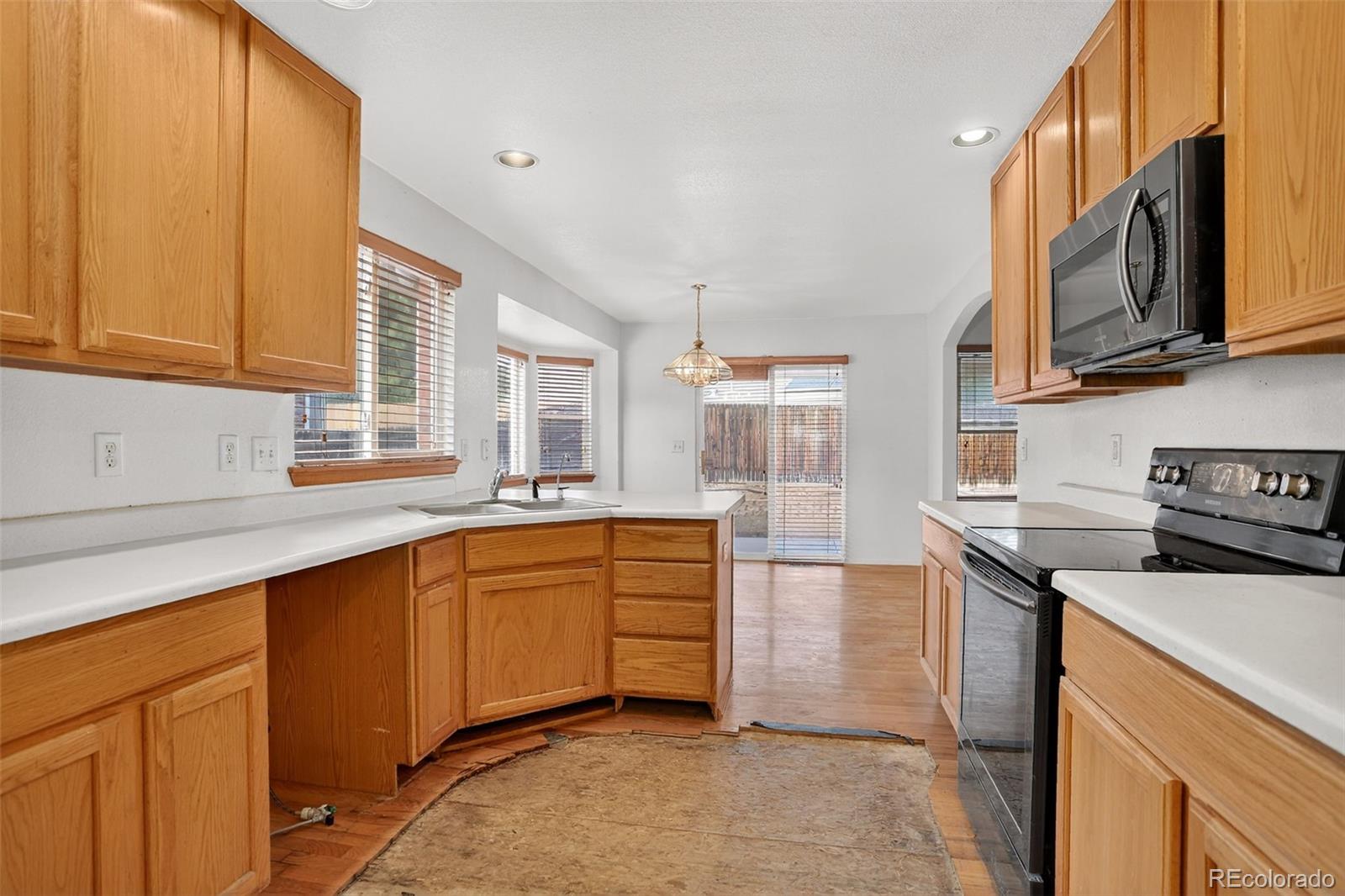 2467 E 126th Loop