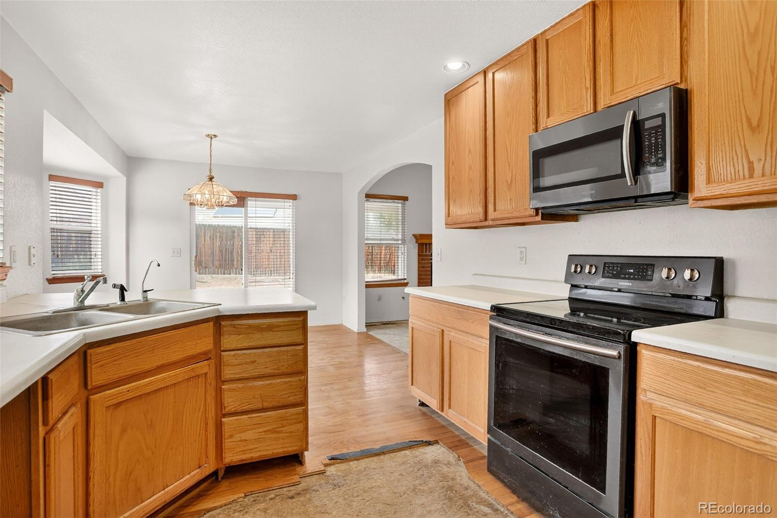 2467 E 126th Loop