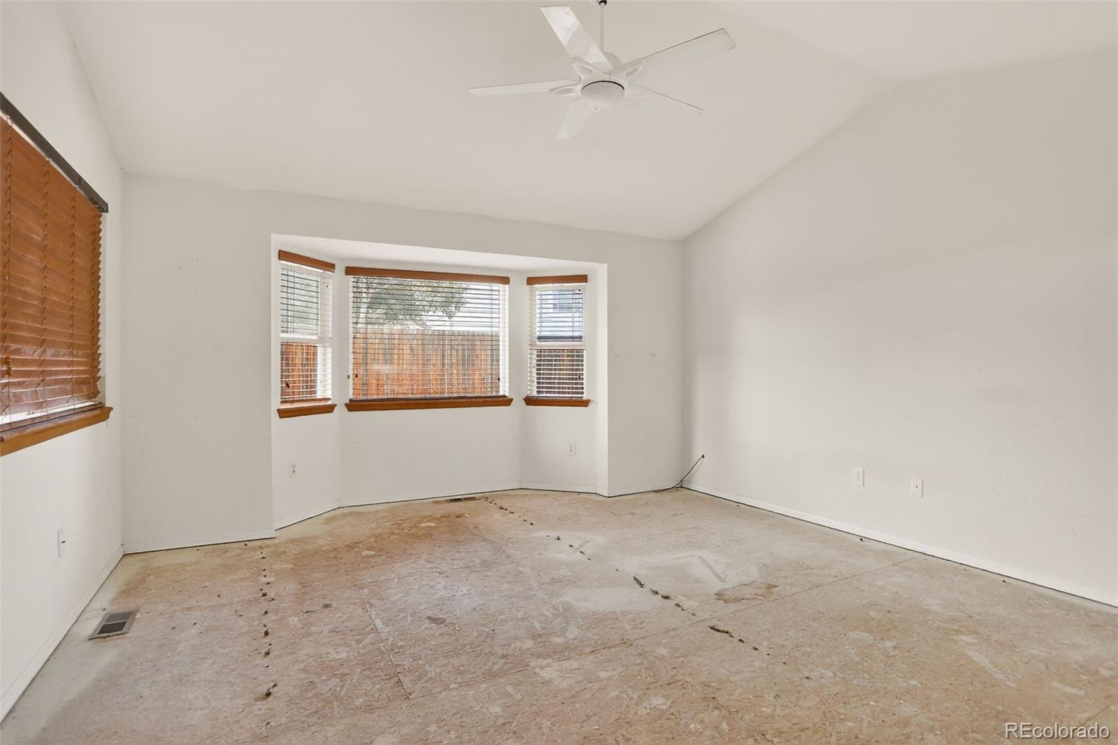 2467 E 126th Loop