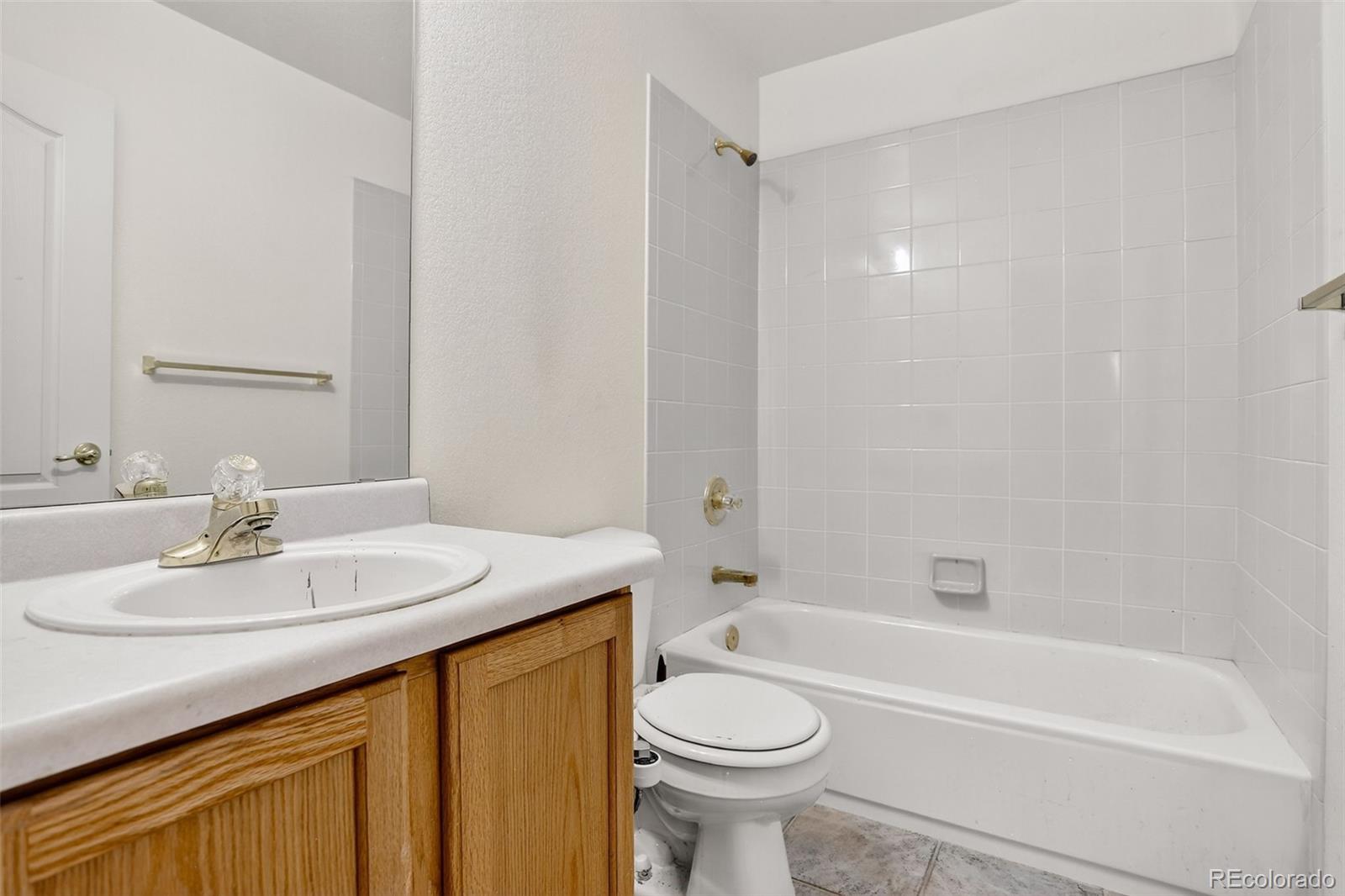 2467 E 126th Loop