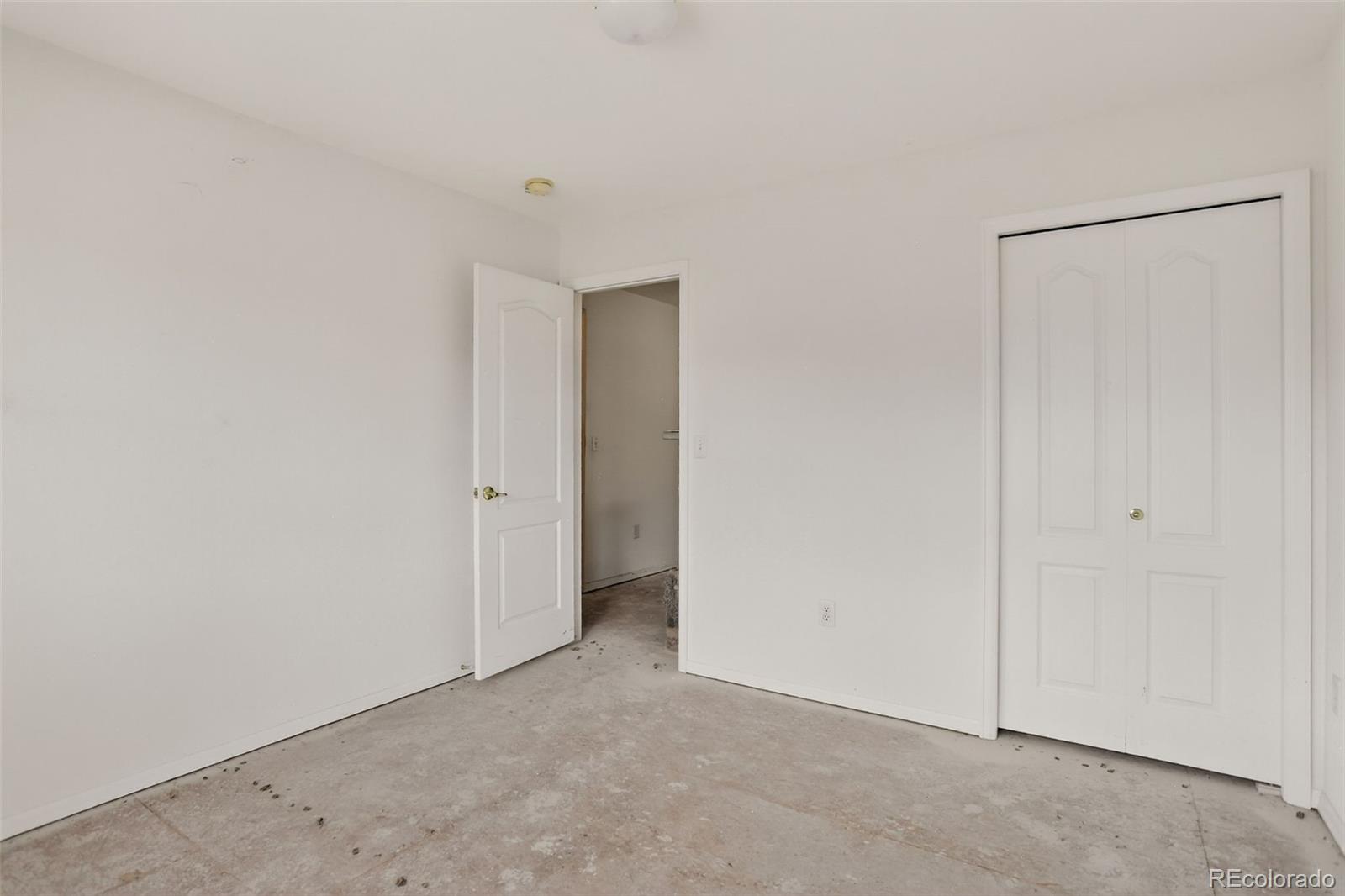 2467 E 126th Loop