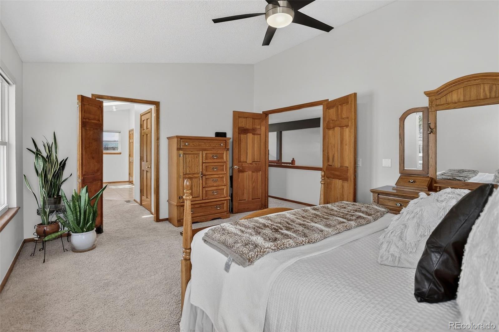 8864 S Indian Creek Street