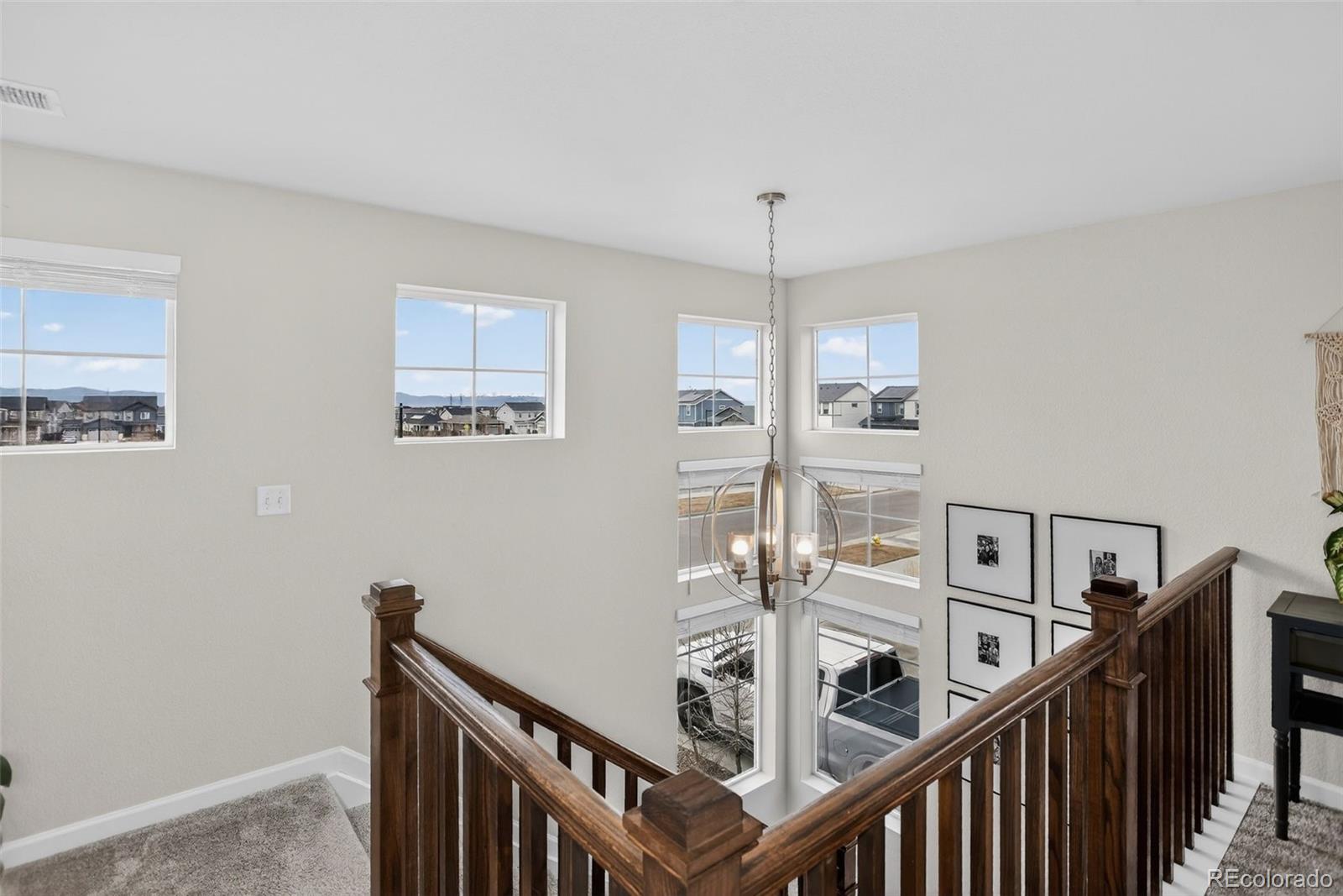 166 S Waterloo Street