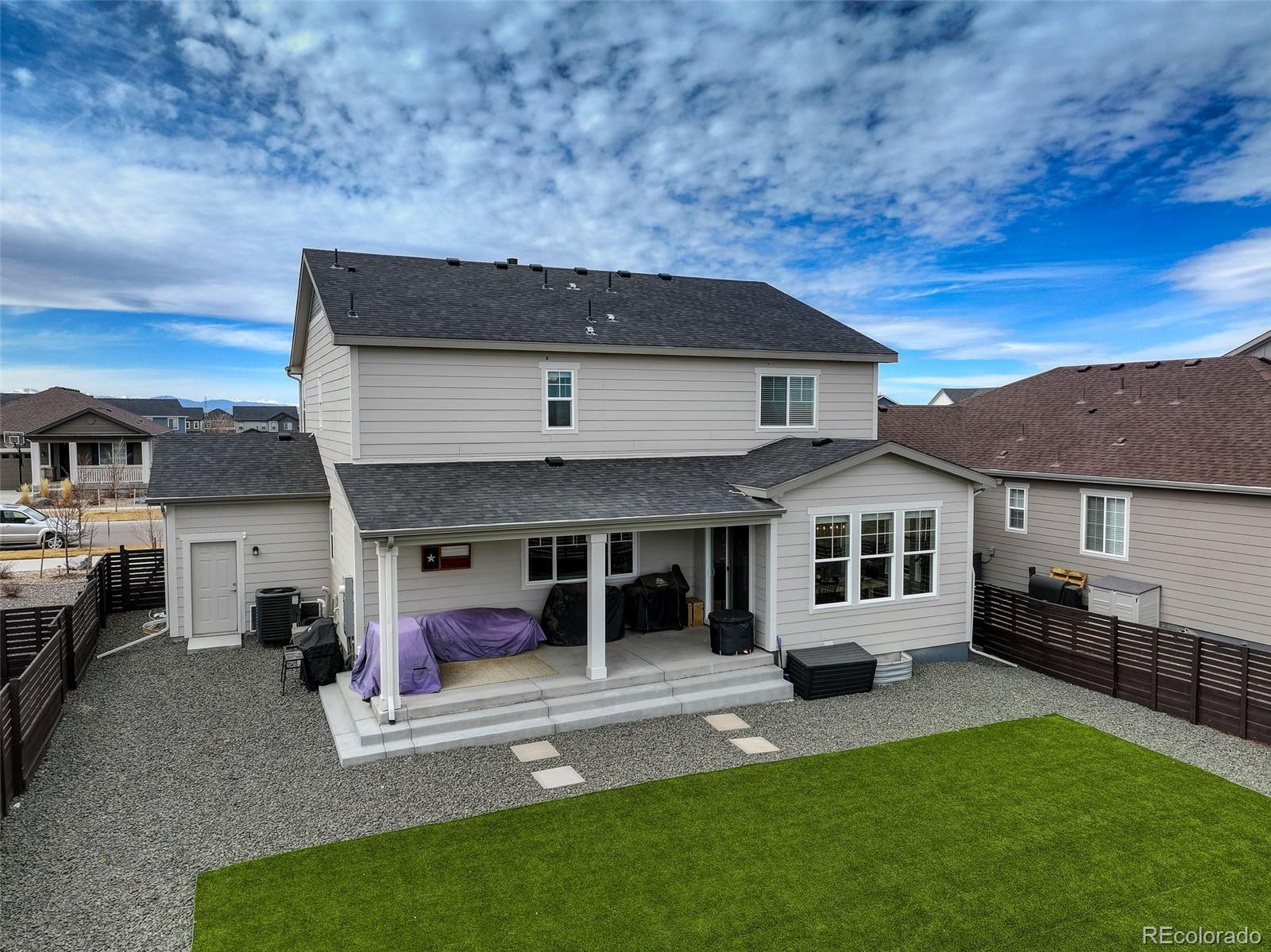 166 S Waterloo Street