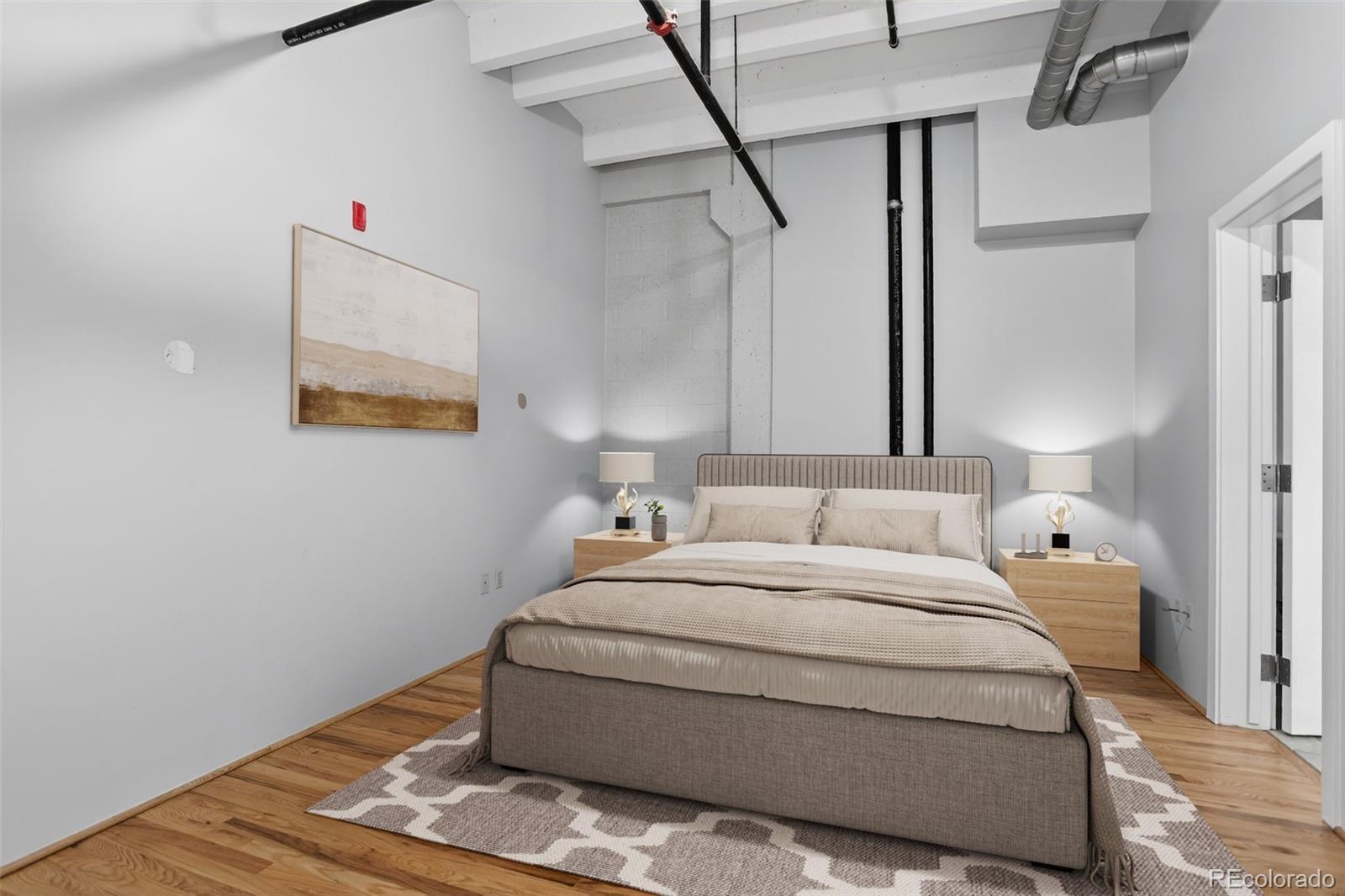 1800 Lawrence Street Unit: 207