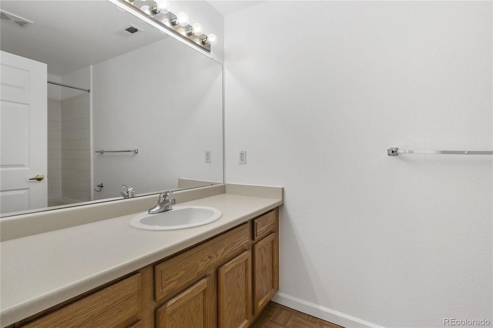 3261 S Waco Court Unit: K