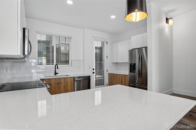 5128 W 26th Avenue Unit: 209