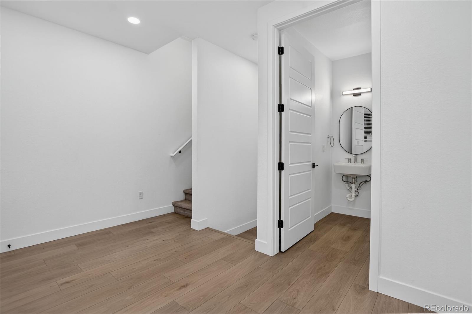 5128 W 26th Avenue Unit: 209