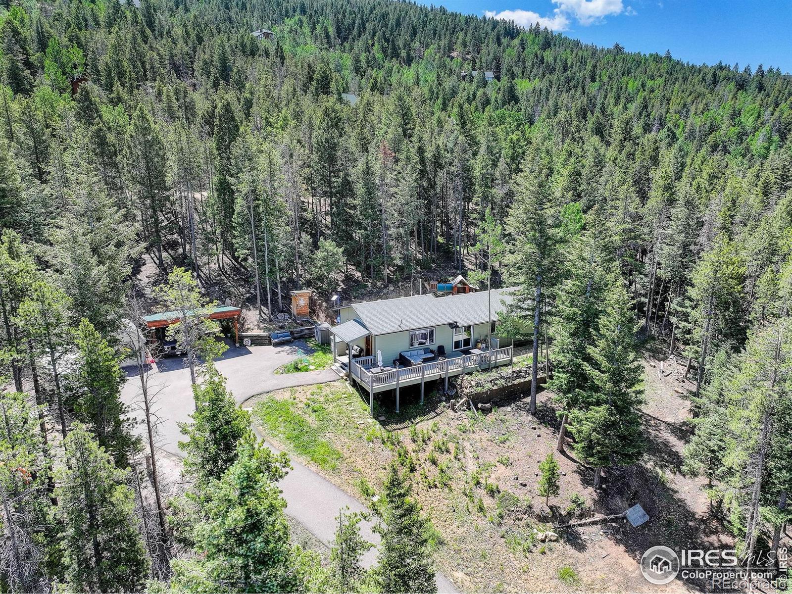 8340 London Lane