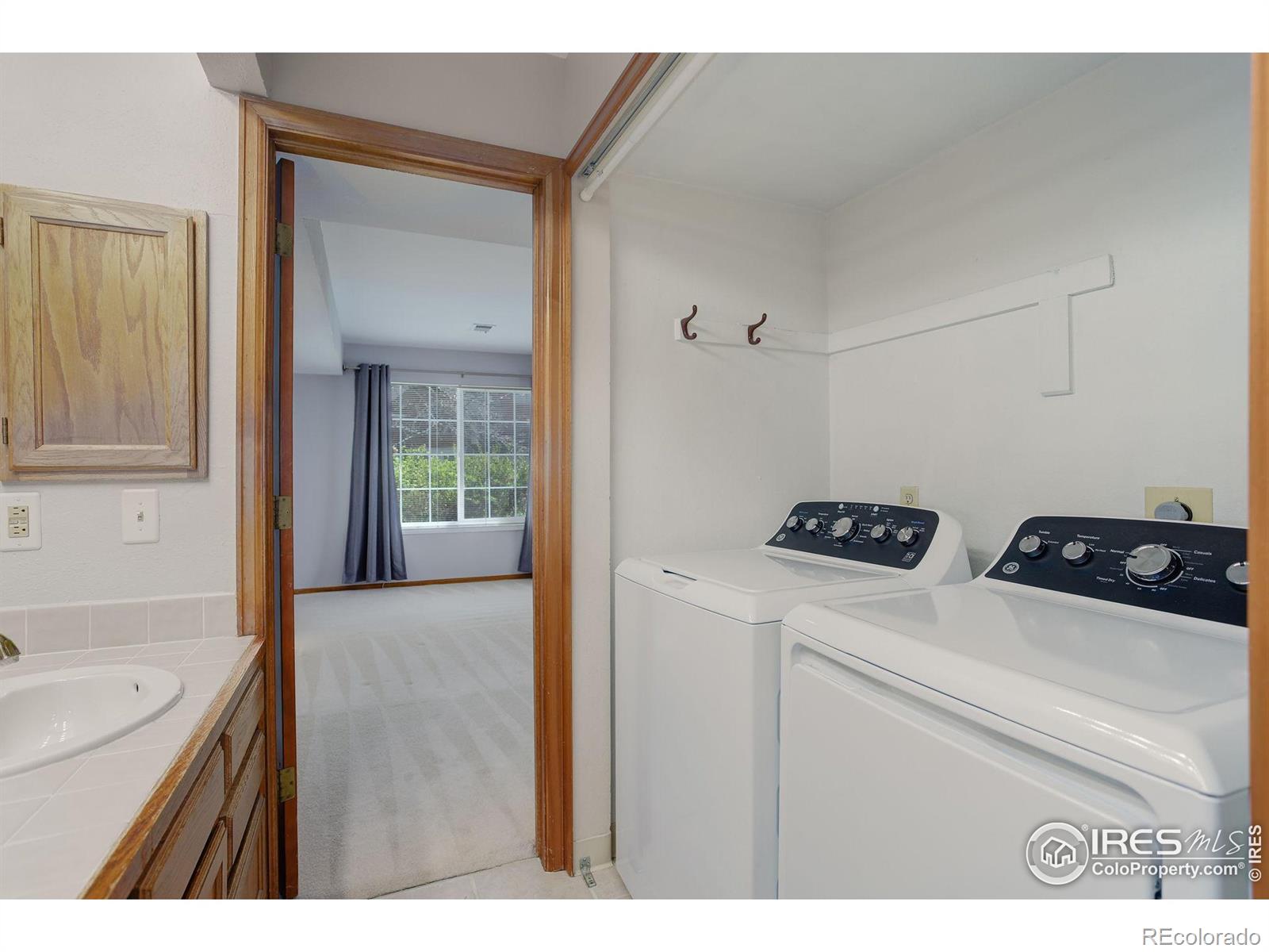 3951 S Carson Street Unit: D