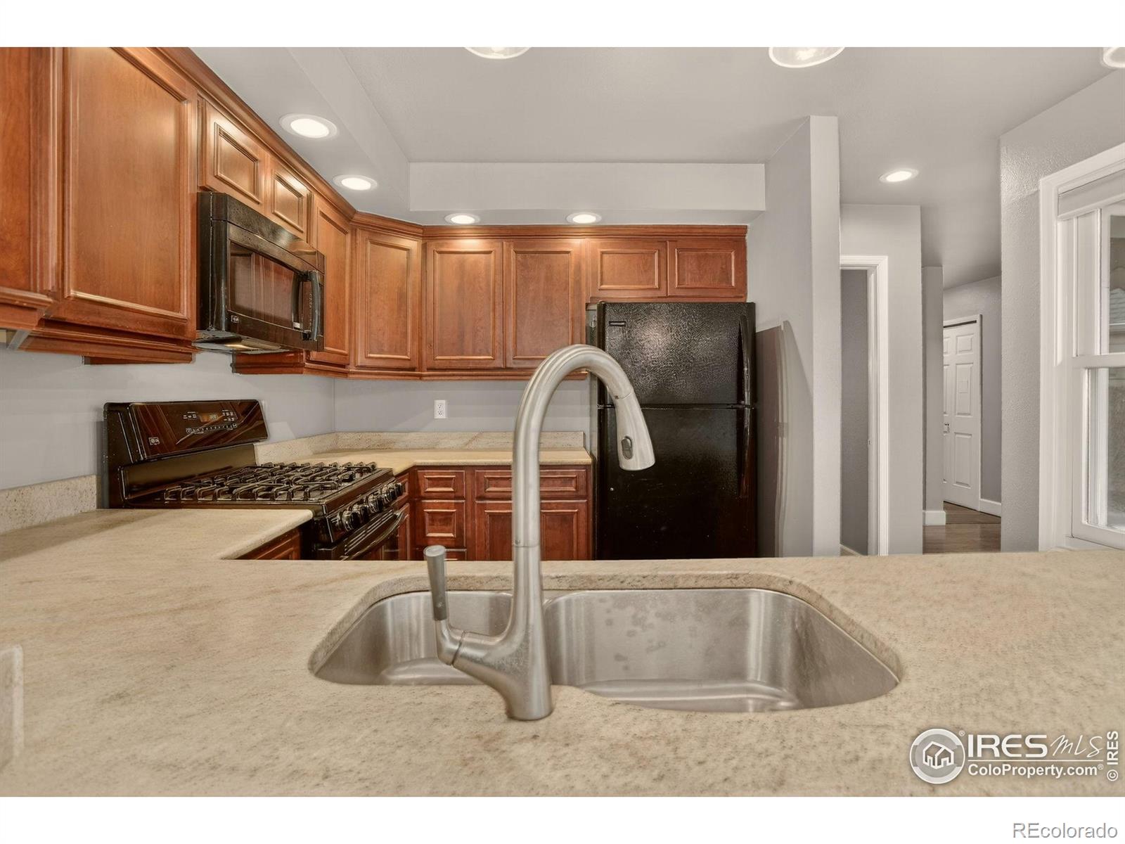 10000 E Yale Avenue Unit: 41