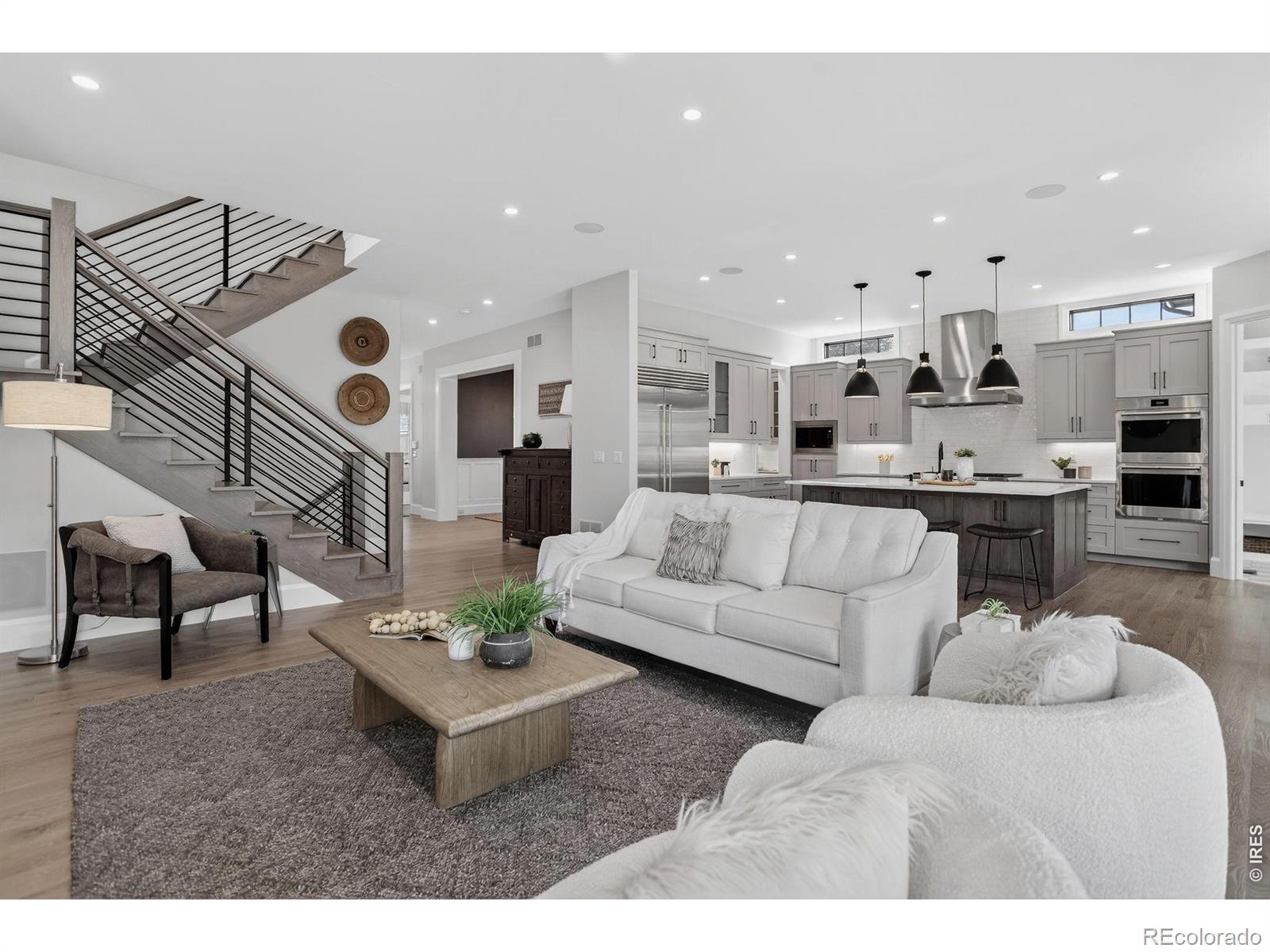 1295 S Garfield Street