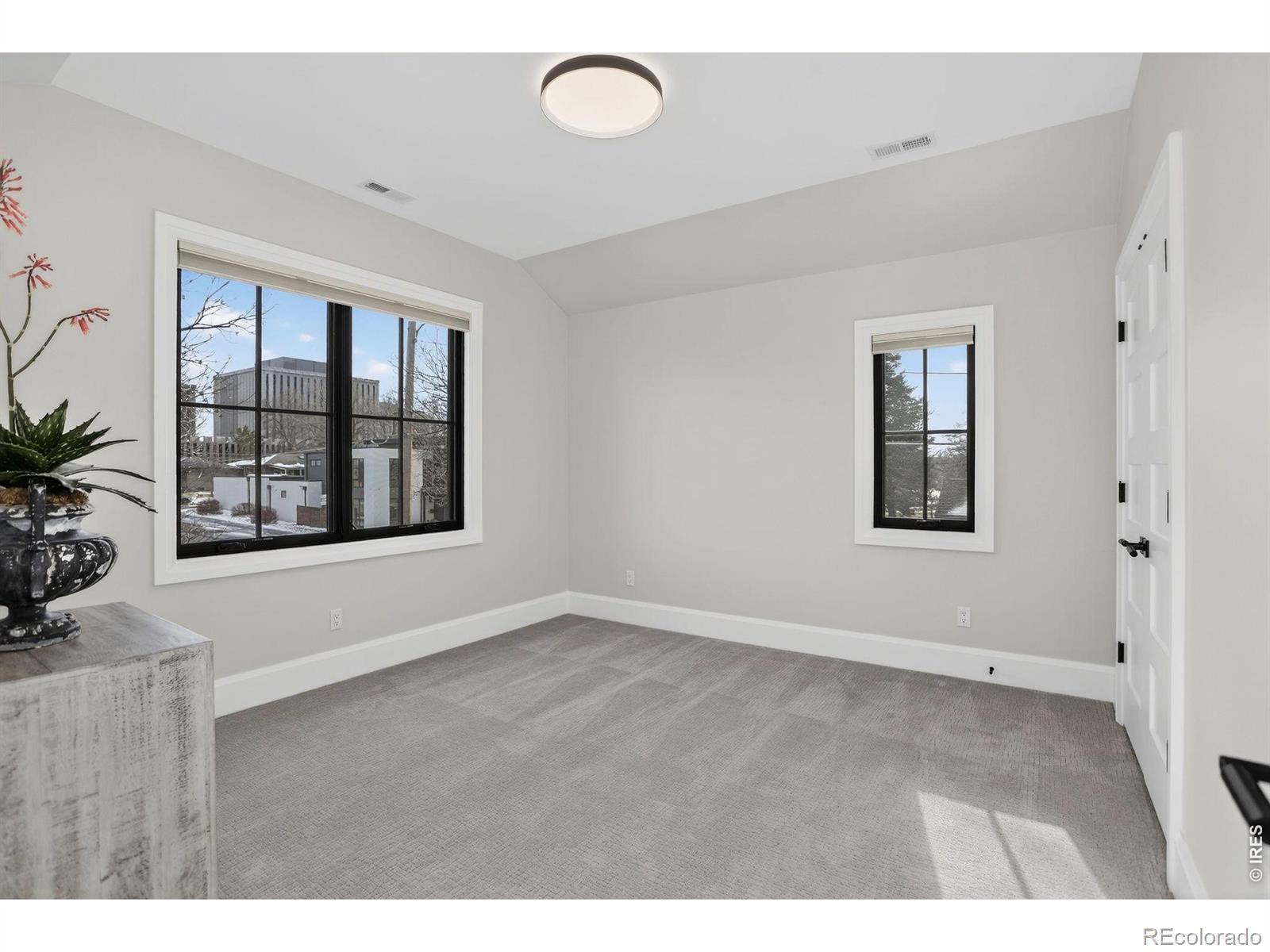 1295 S Garfield Street