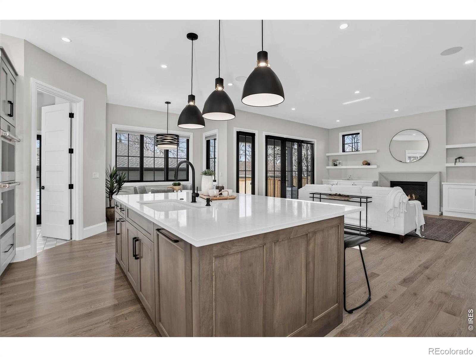 1295 S Garfield Street