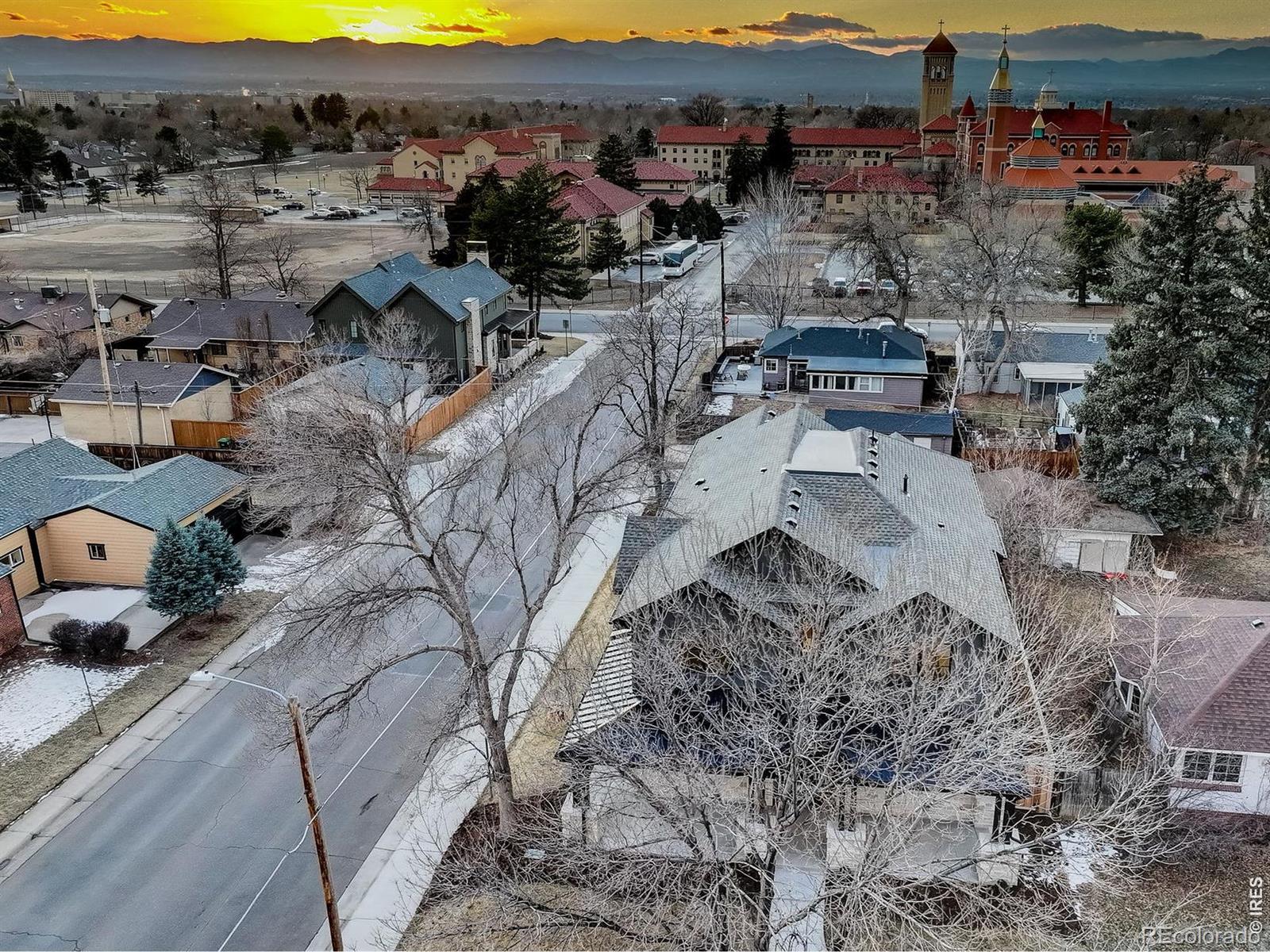 1295 S Garfield Street