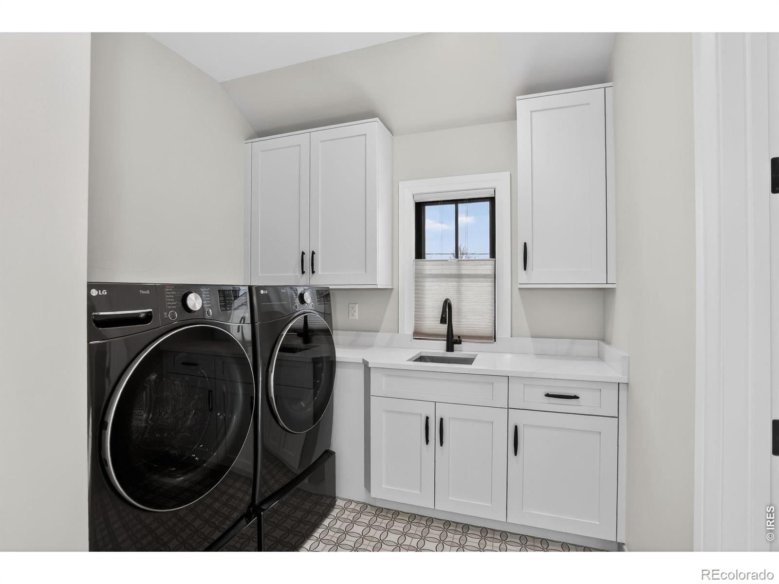 1295 S Garfield Street